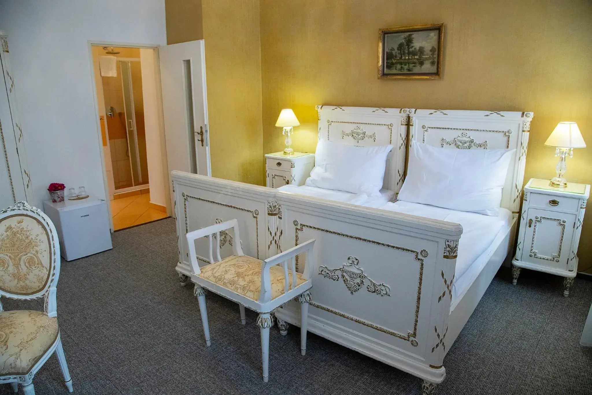 Superior Double or Twin Room with Private Bathroom in Old Prague House Superior Double or Twin Room with Private Bathroom in Old Prague House