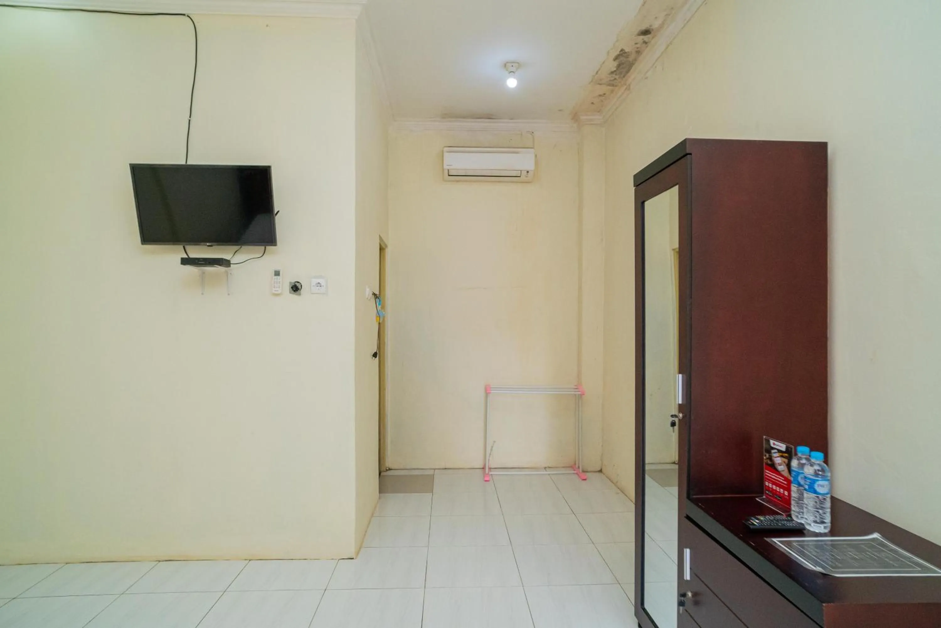 RedDoorz Syariah @ Jalan Bukit Kaminting 2