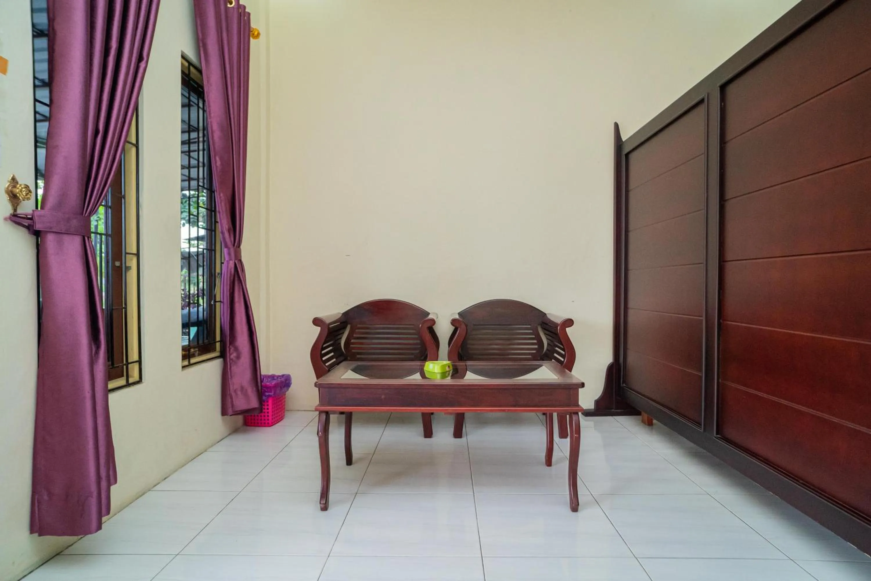 RedDoorz Syariah @ Jalan Bukit Kaminting 2