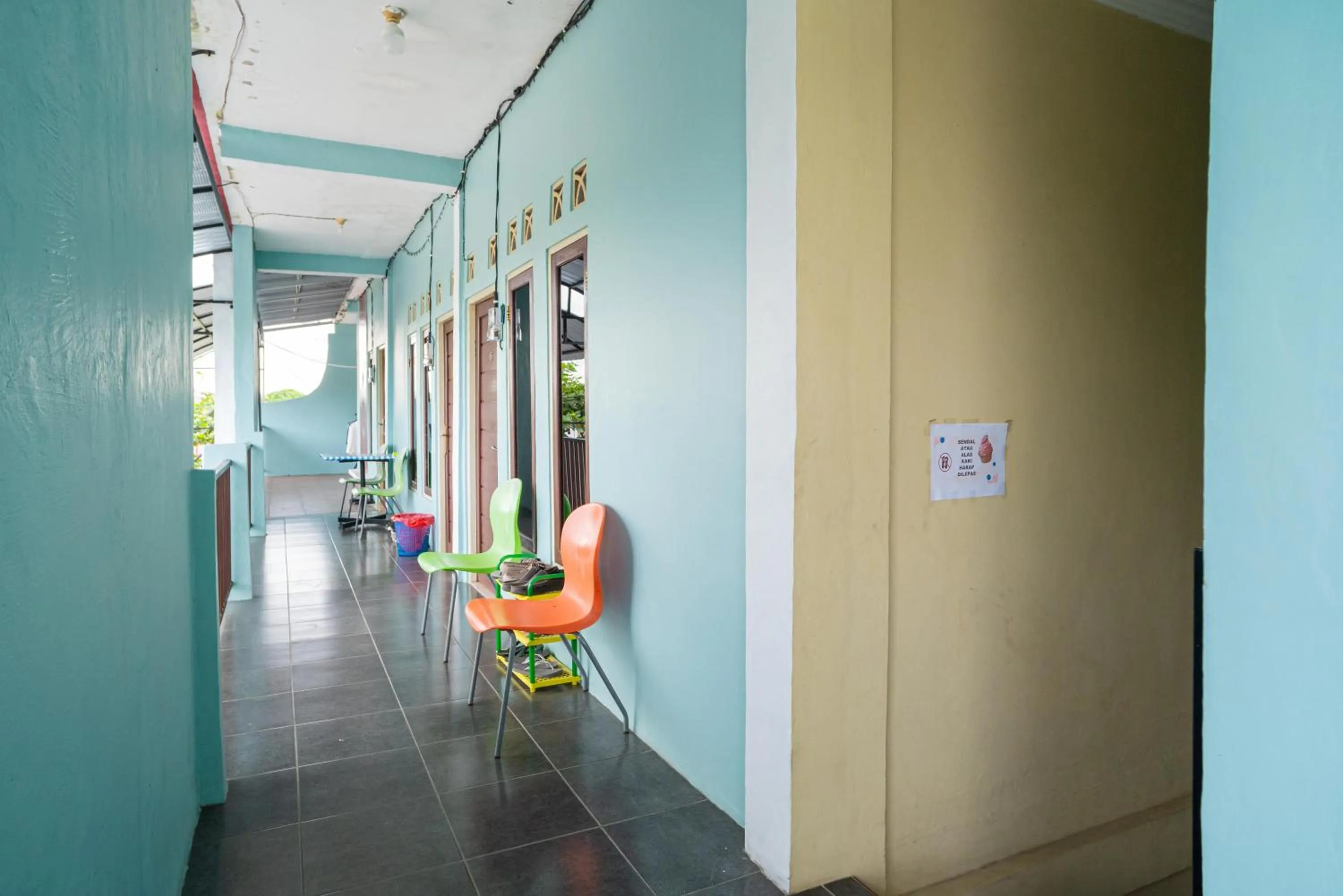 RedDoorz Syariah @ Jalan Bukit Kaminting 2