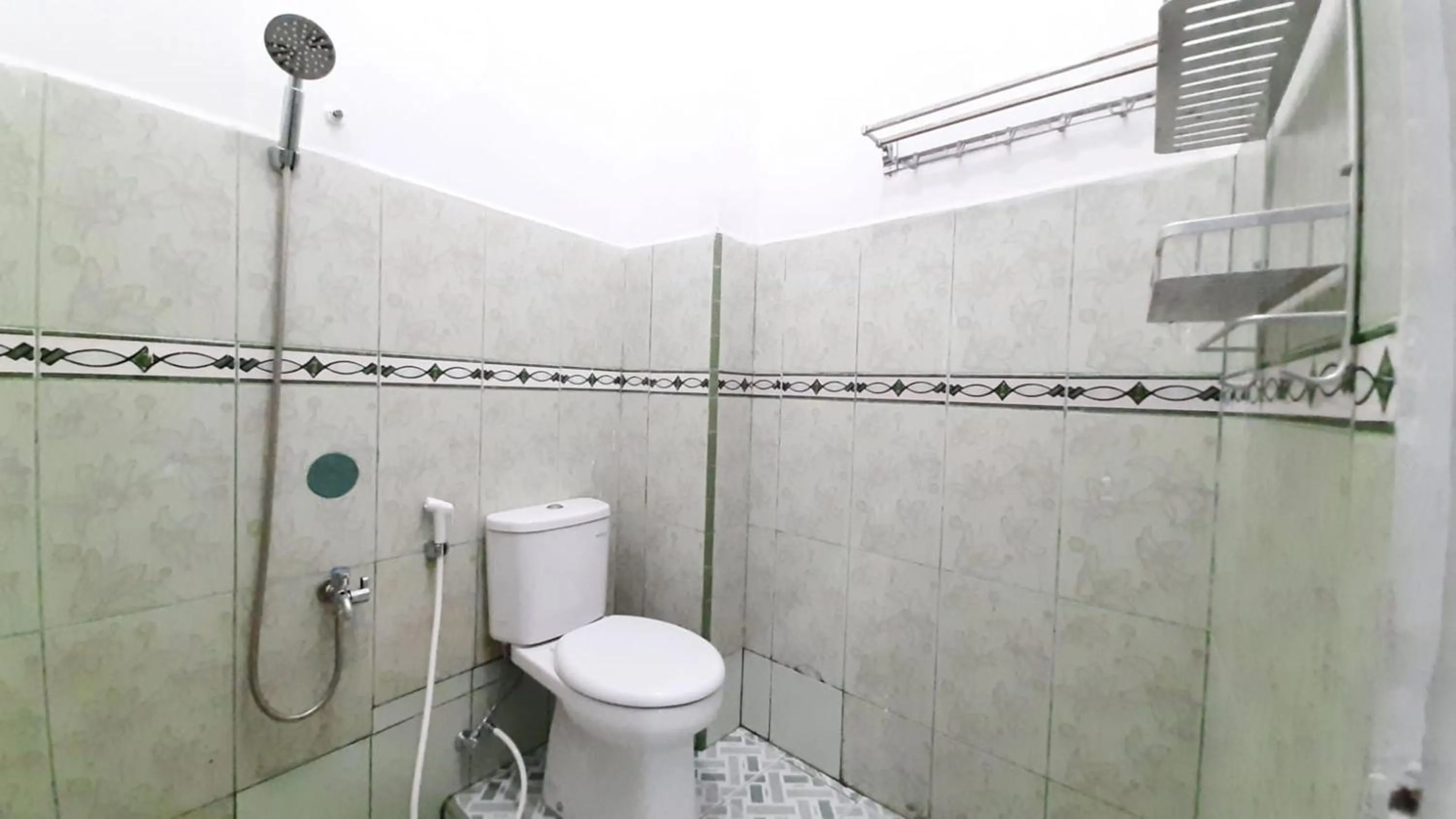 RedDoorz @ Gerson Hotel Abepura