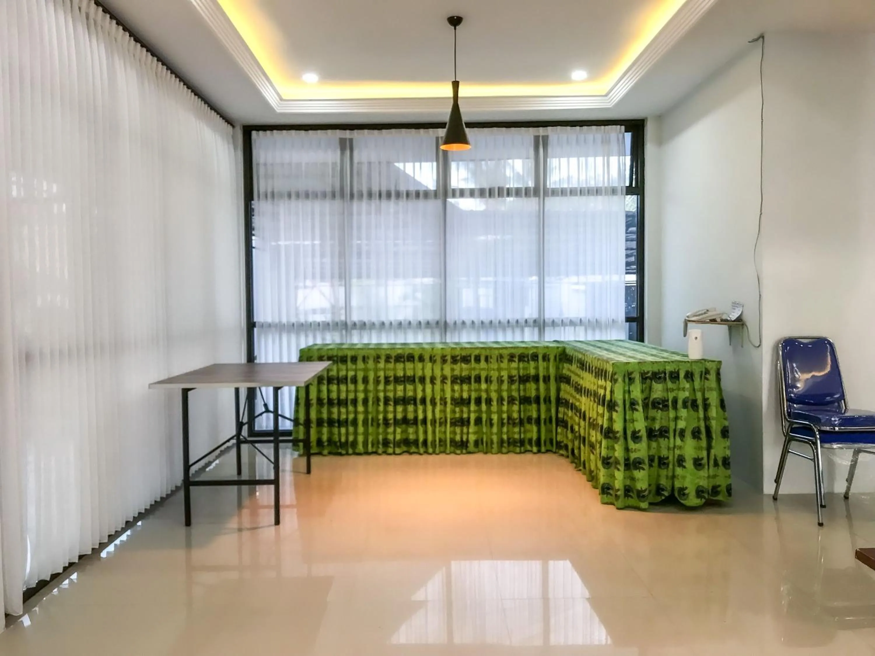 RedDoorz @ Gerson Hotel Abepura