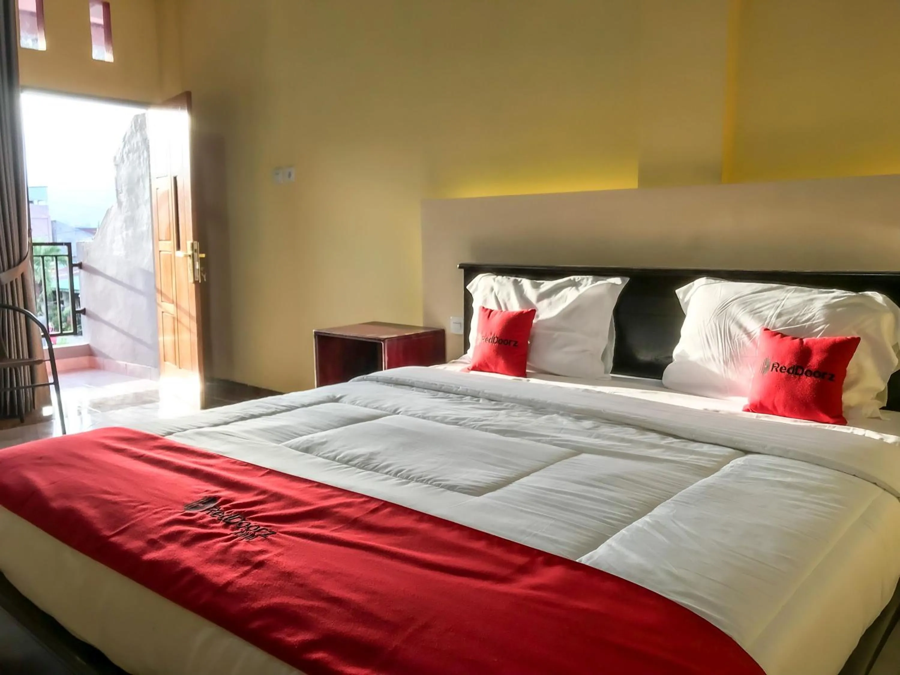 RedDoorz @ Gerson Hotel Abepura