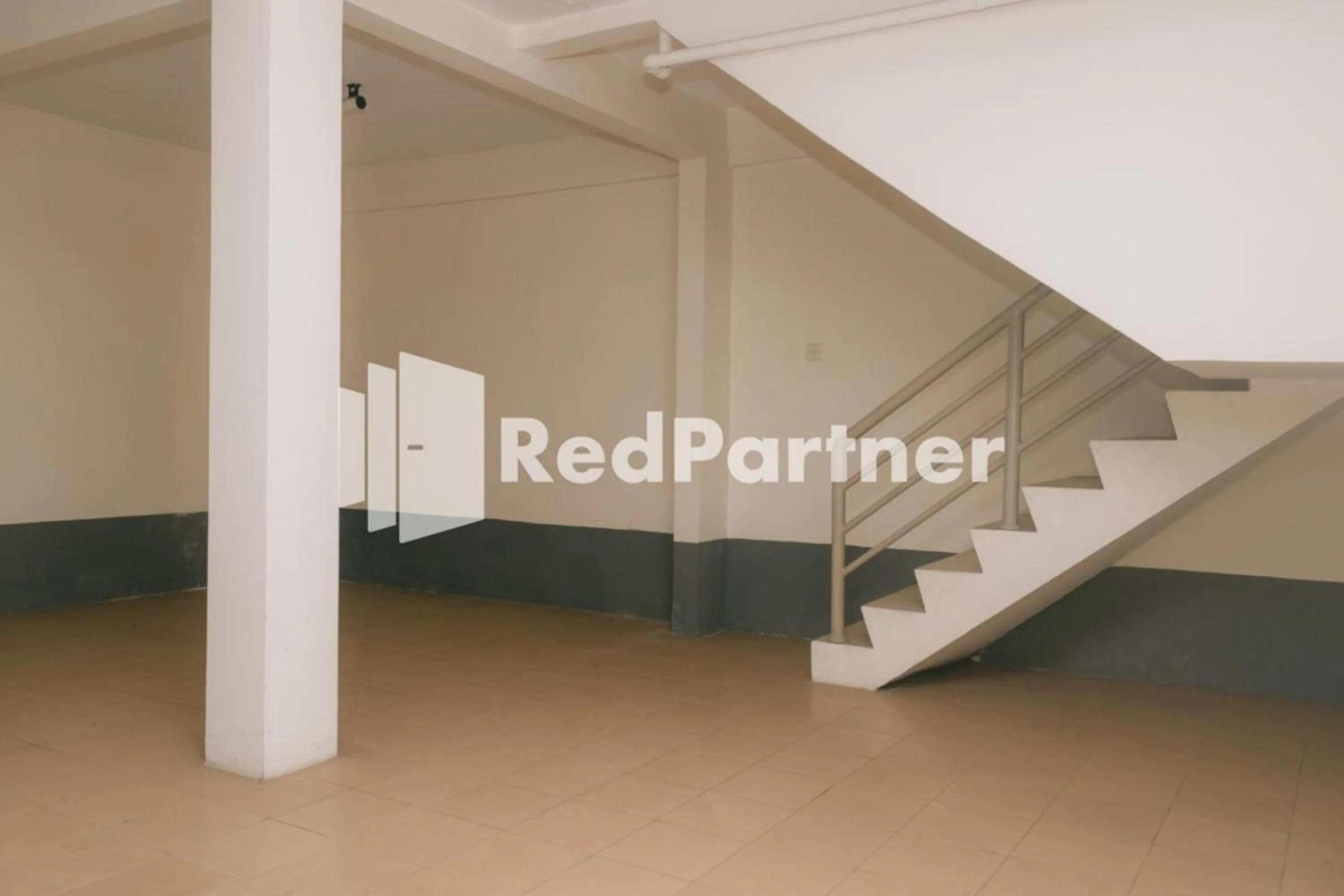 Property building in Pits Hotel Mitra RedDoorz near Atom Mall