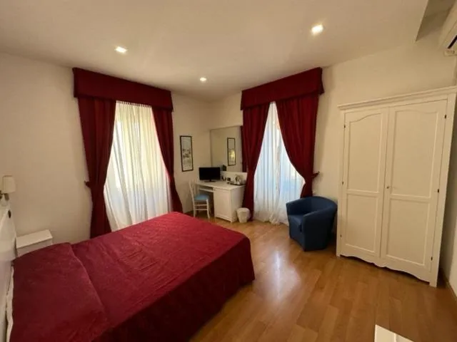 Bed in Hotel L'Isola