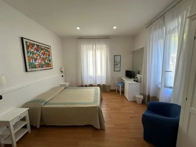 Bedroom, Bed in Hotel L'Isola