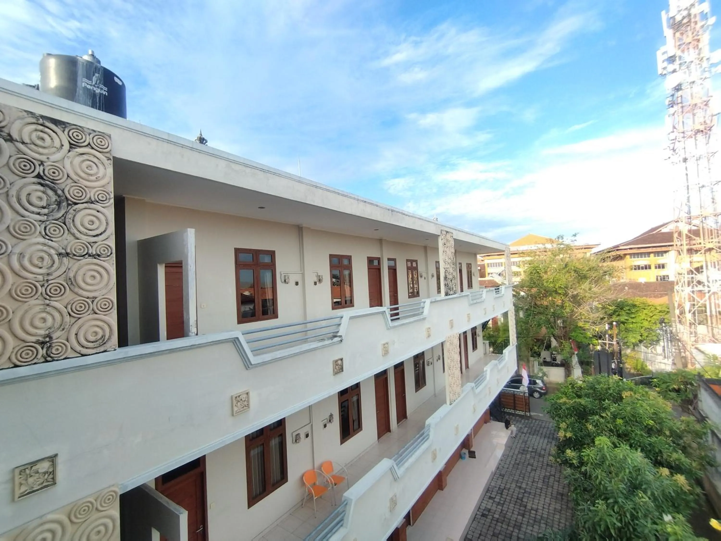 Adi Pelita Sari Bali