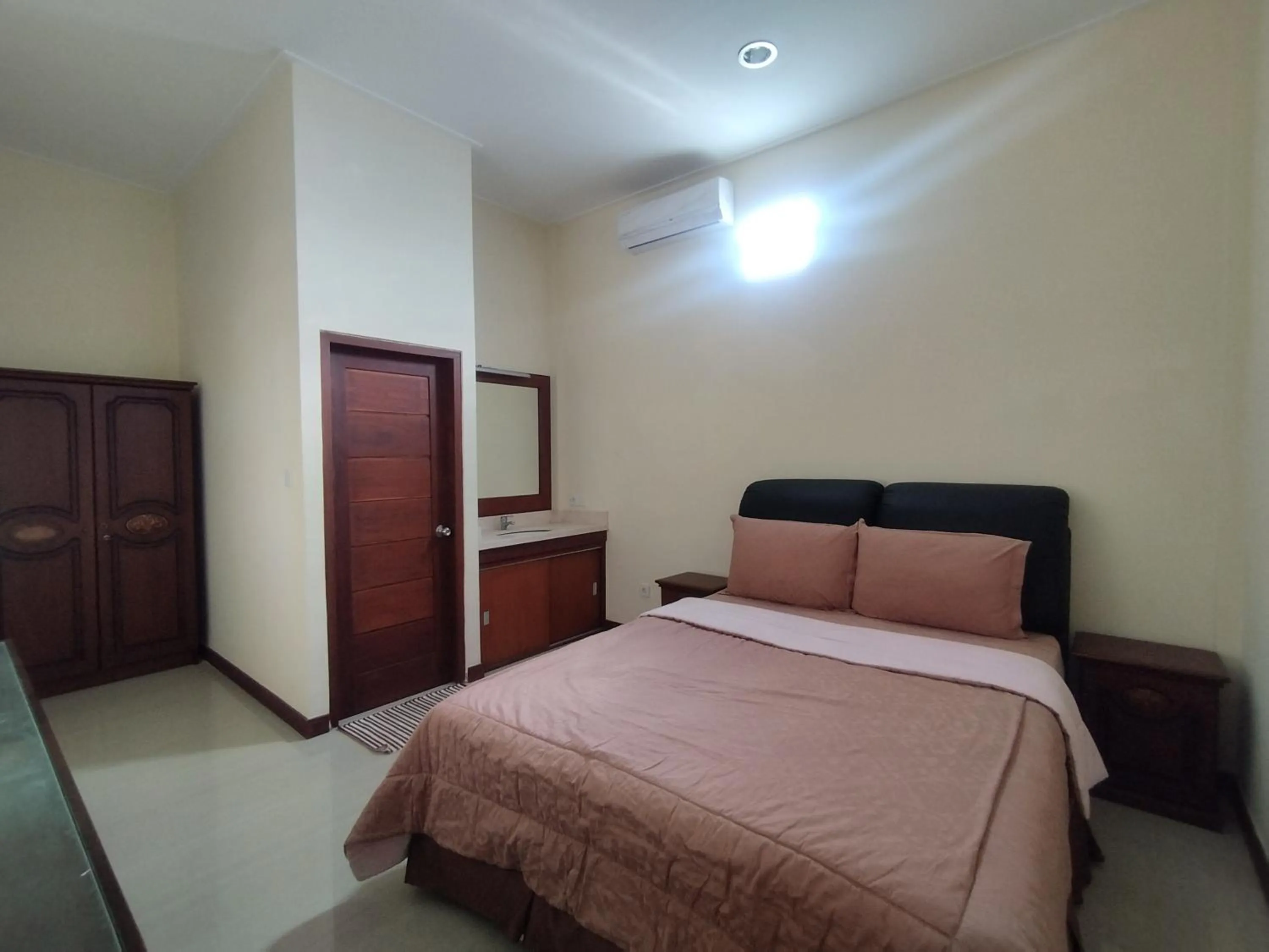 Bed in Adi Pelita Sari Bali