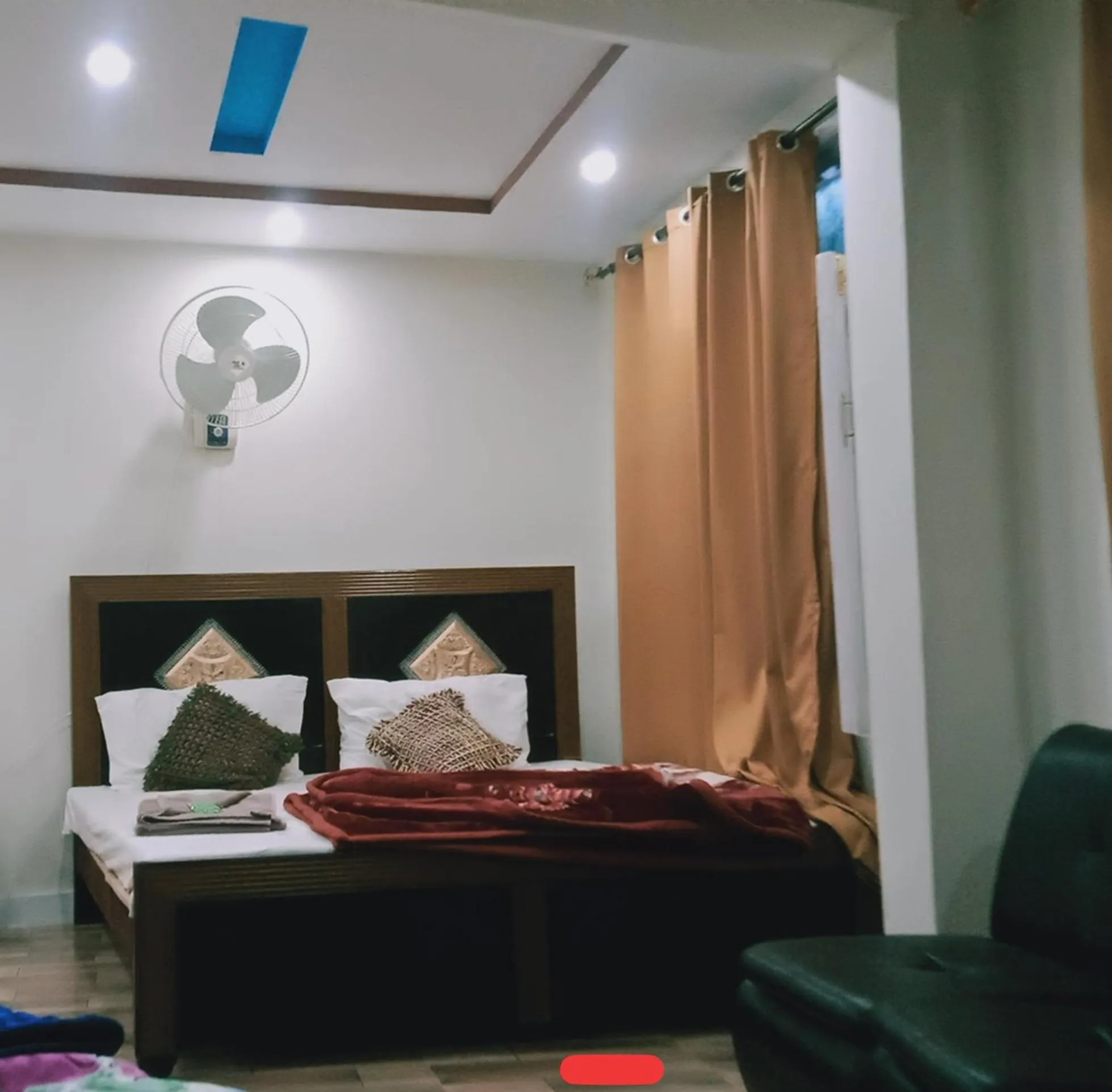 Bed in Hotel Saspolo skardu