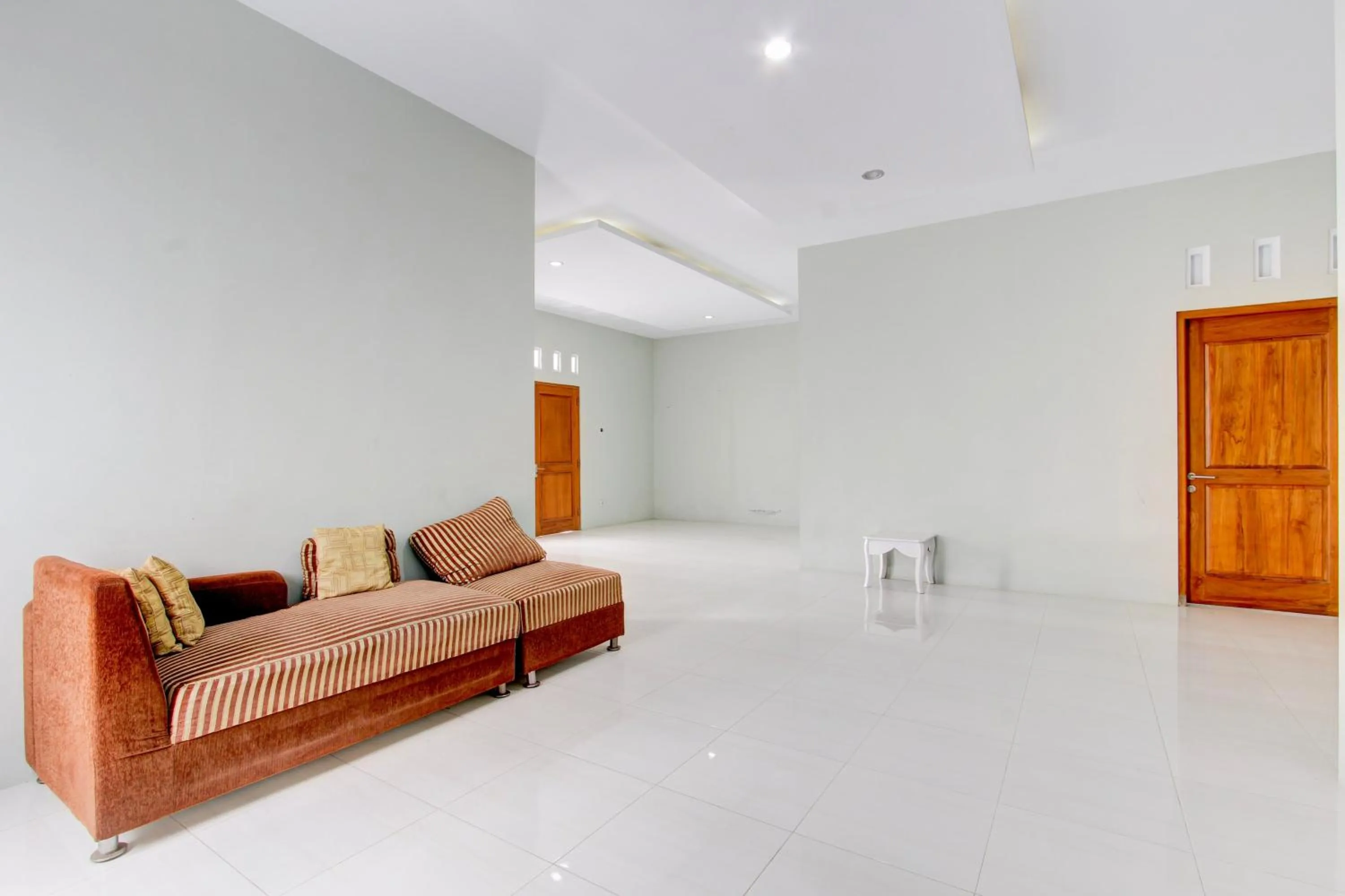 Lobby or reception in Hotel O D'draman Homestay Syariah