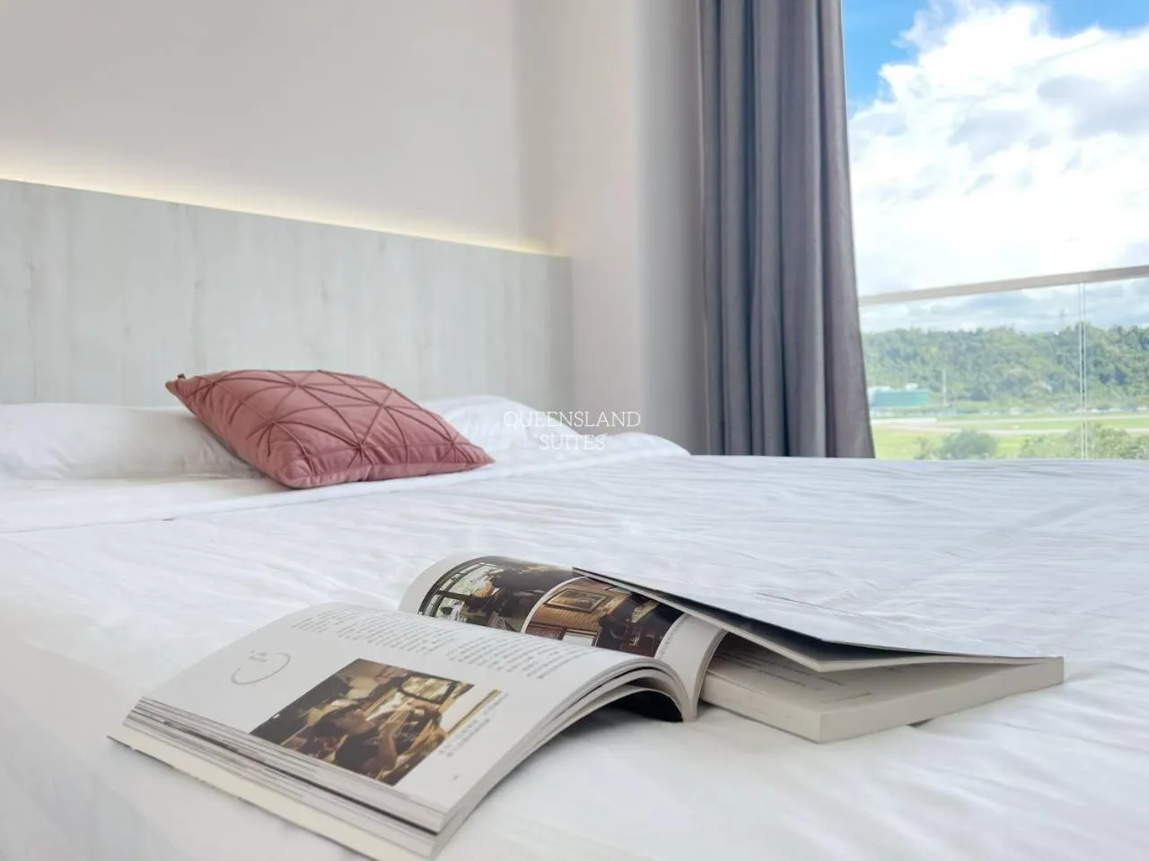 Bedroom, Bed in QUEENSLAND SUITES at Aru Suites, Kota Kinabalu