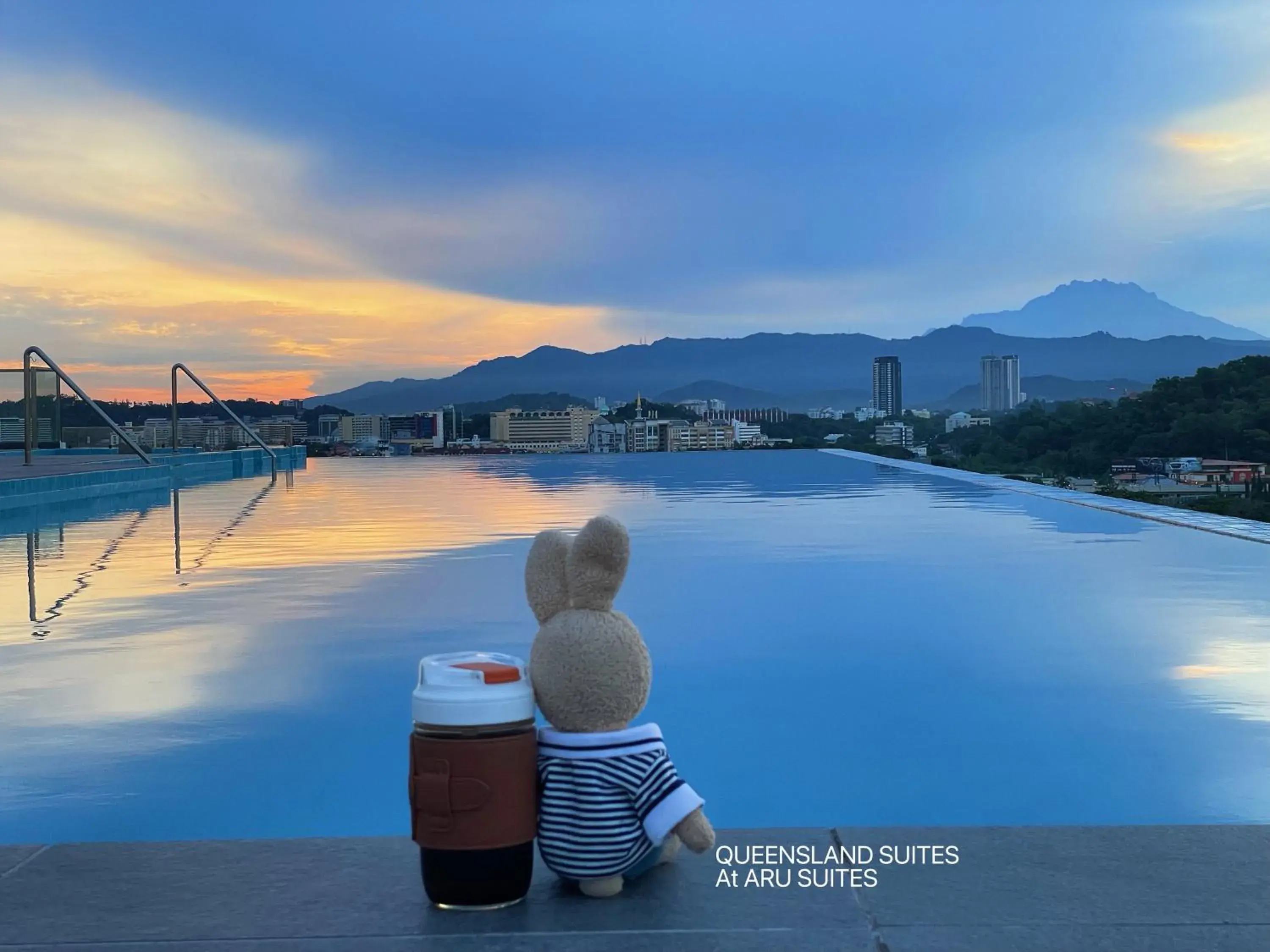 Property building in QUEENSLAND SUITES at Aru Suites, Kota Kinabalu Property building in QUEENSLAND SUITES at Aru Suites, Kota Kinabalu