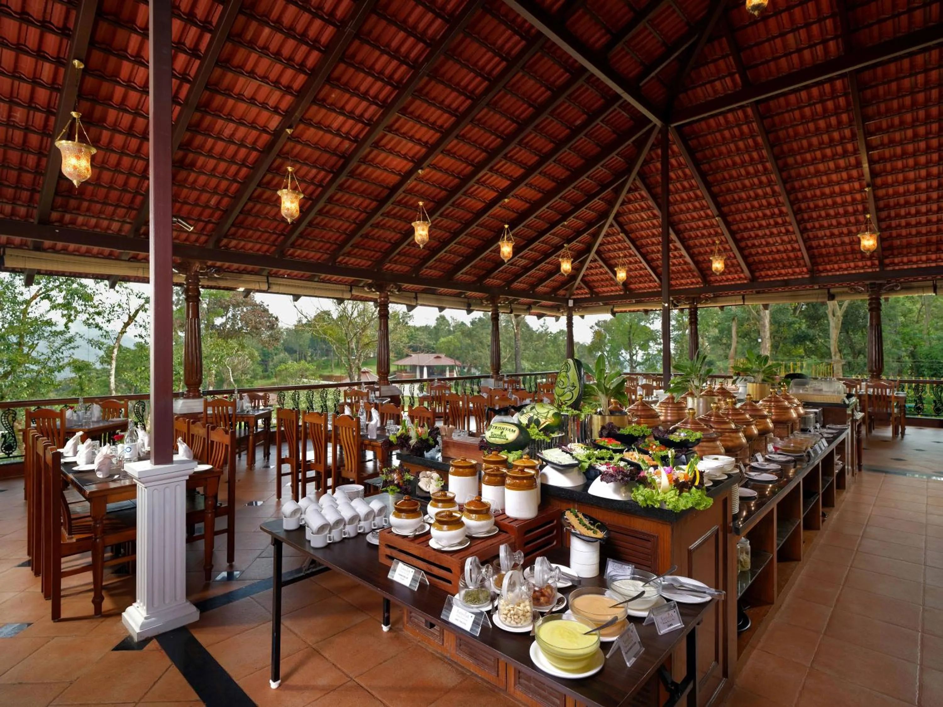 Restaurant/places to eat in Trishvam Tapovana