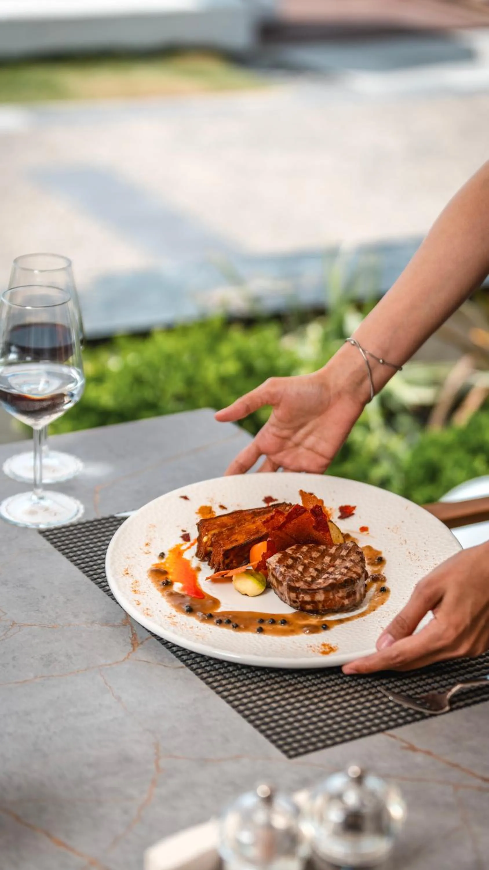 Food and drinks in Golden Star Hotel