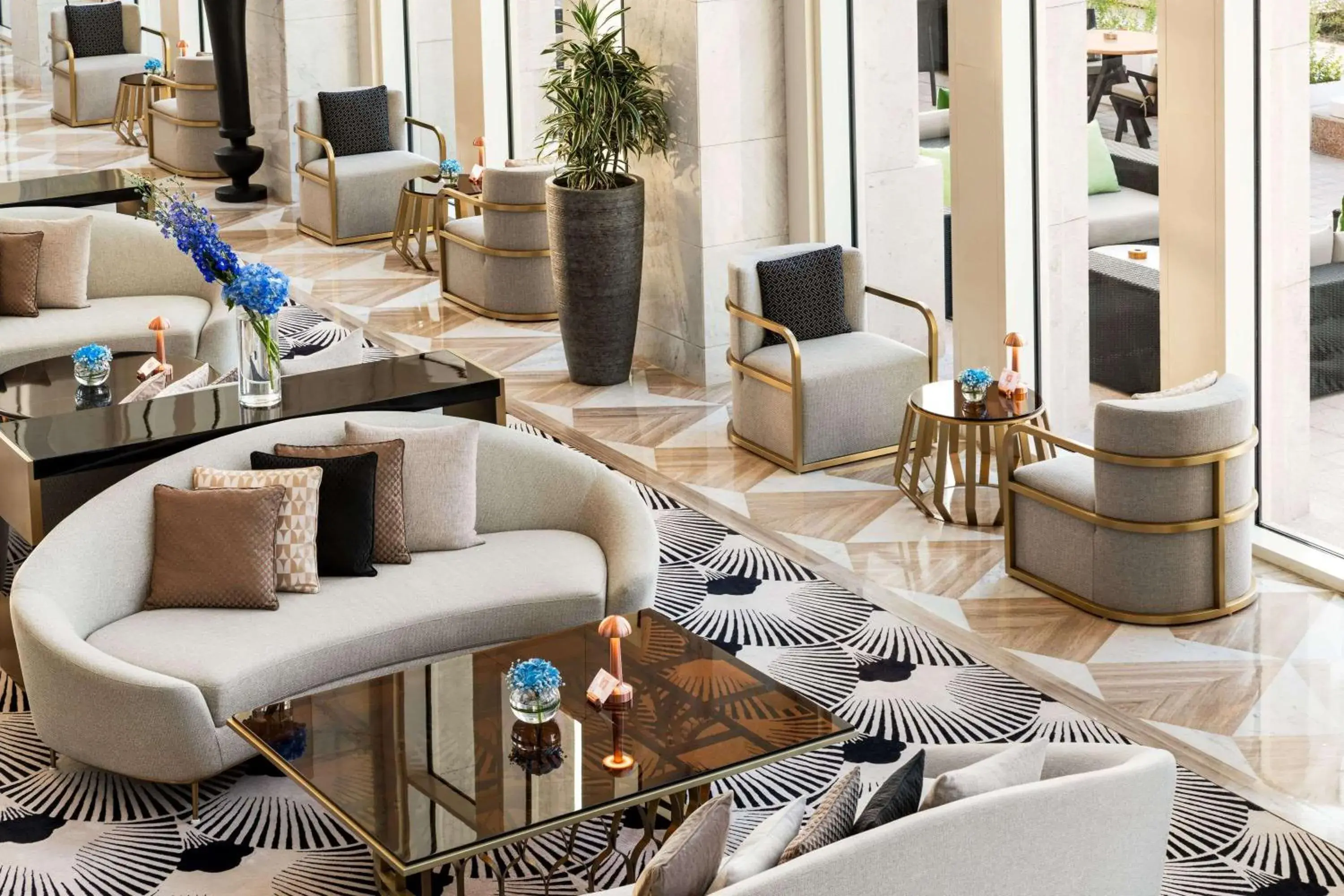 Lobby or reception in Wyndham Grand Doha West Bay Beach Lobby or reception in Wyndham Grand Doha West Bay Beach