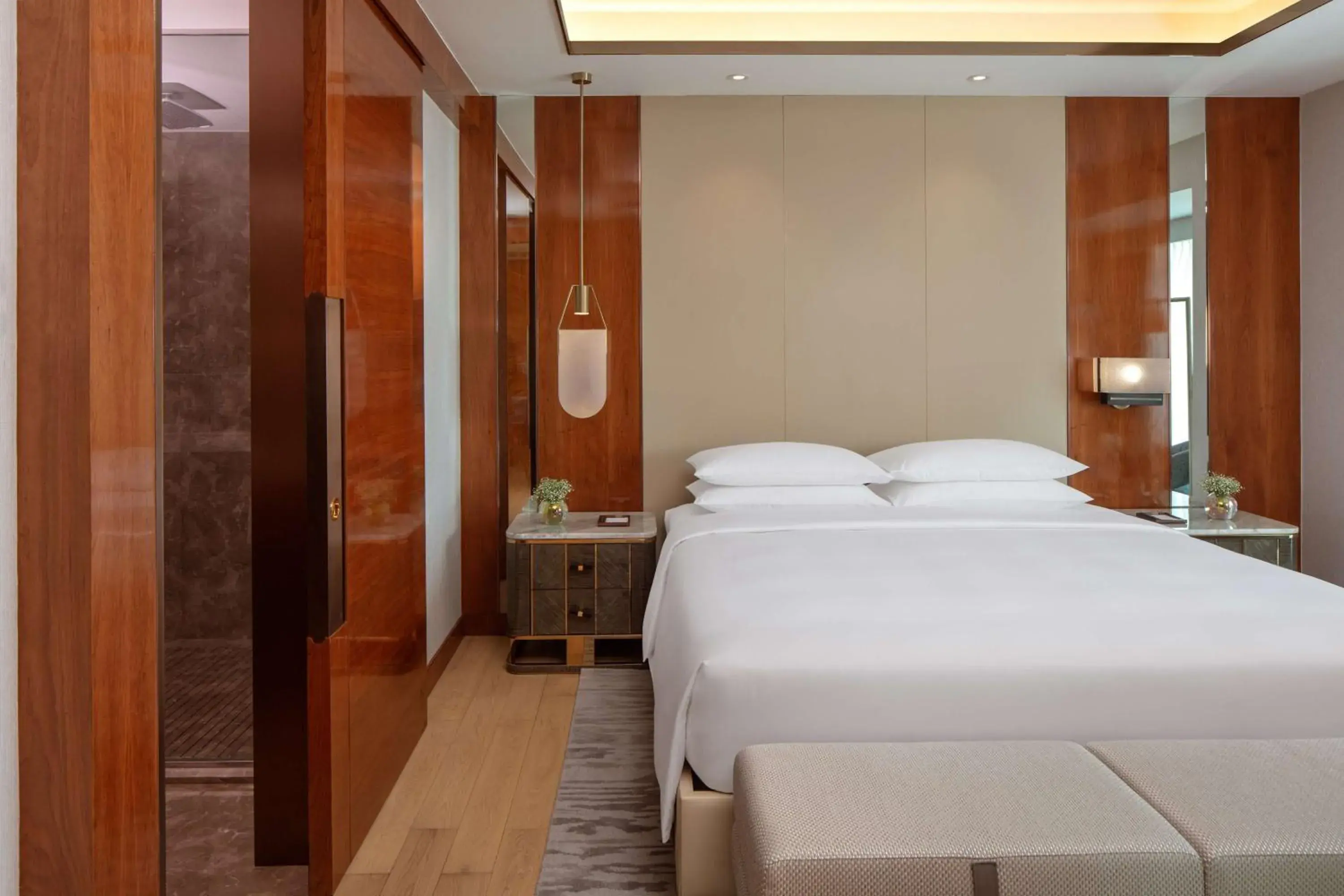 Photo of the whole room, Bed in Hyatt Regency Trivandrum Photo of the whole room, Bed in Hyatt Regency Trivandrum