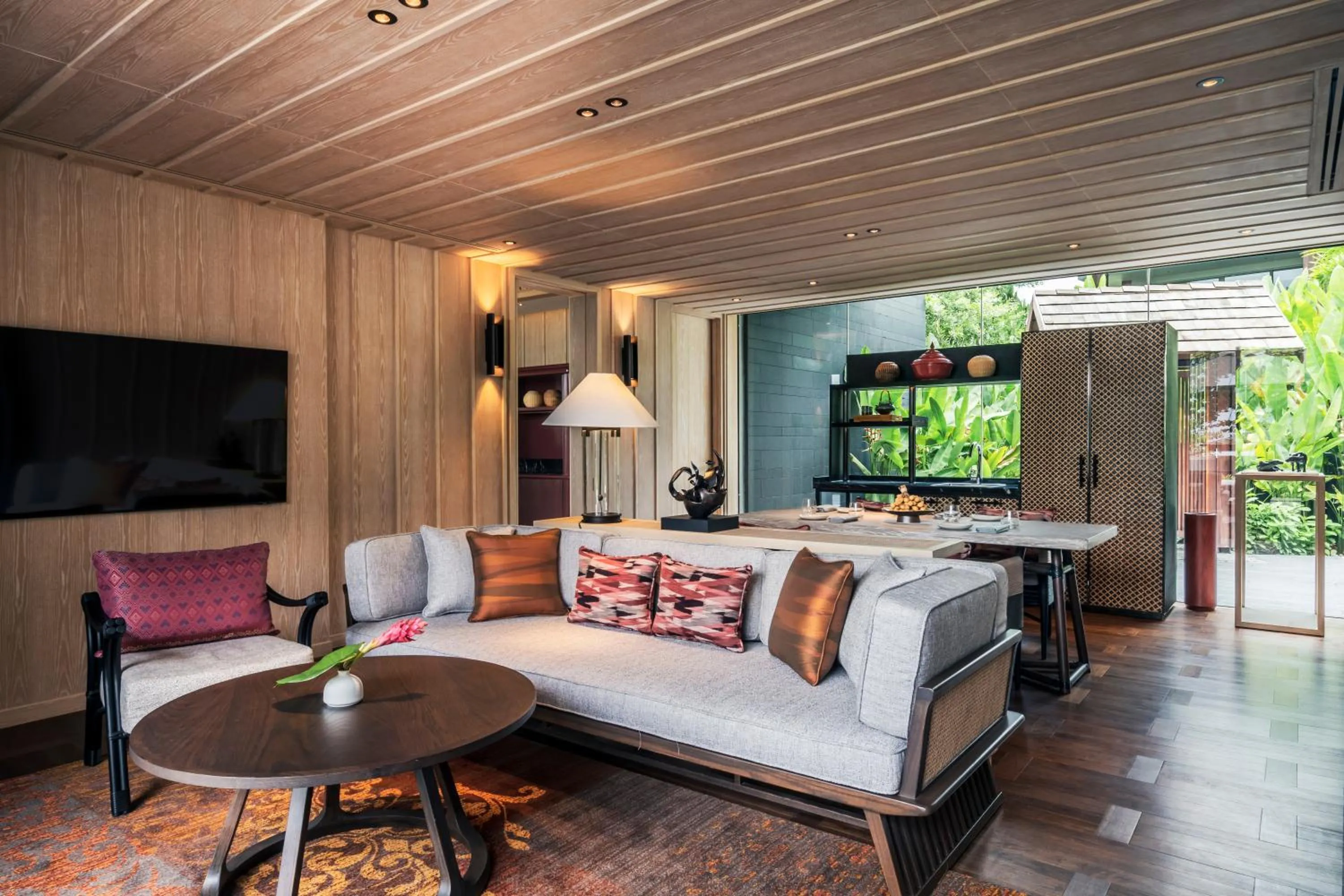 Living room in Andaz Pattaya Jomtien Beach, By Hyatt