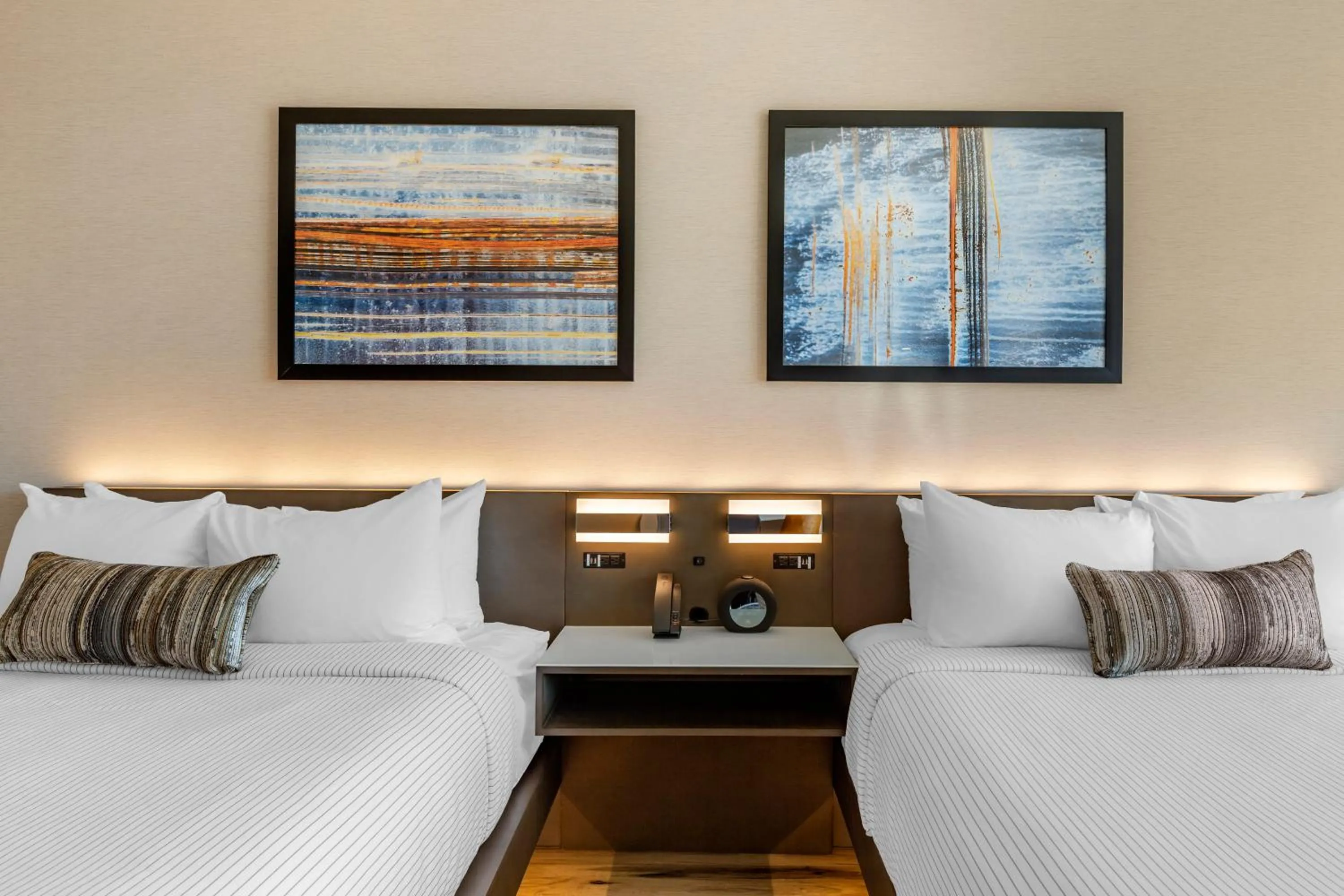 Bed in Cambria Hotel New Haven University Area