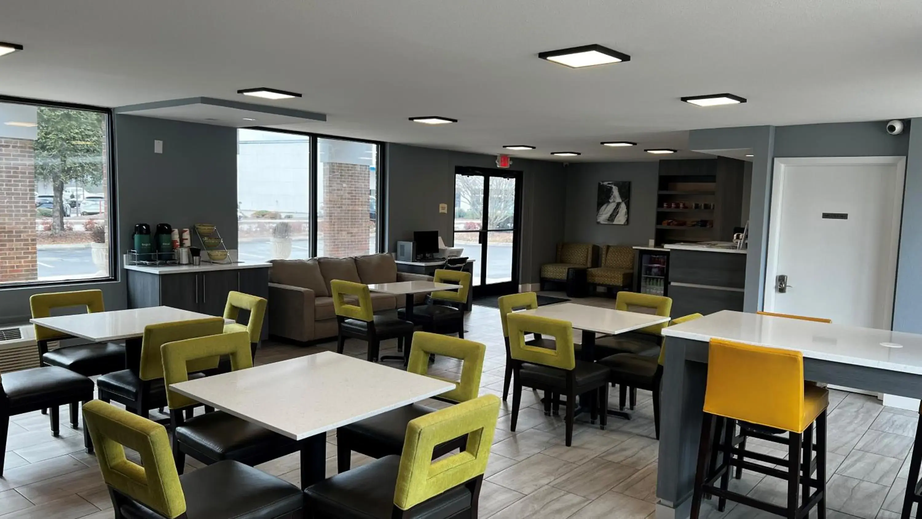 Lobby or reception in Quality Inn Asheville Airport Lobby or reception in Quality Inn Asheville Airport