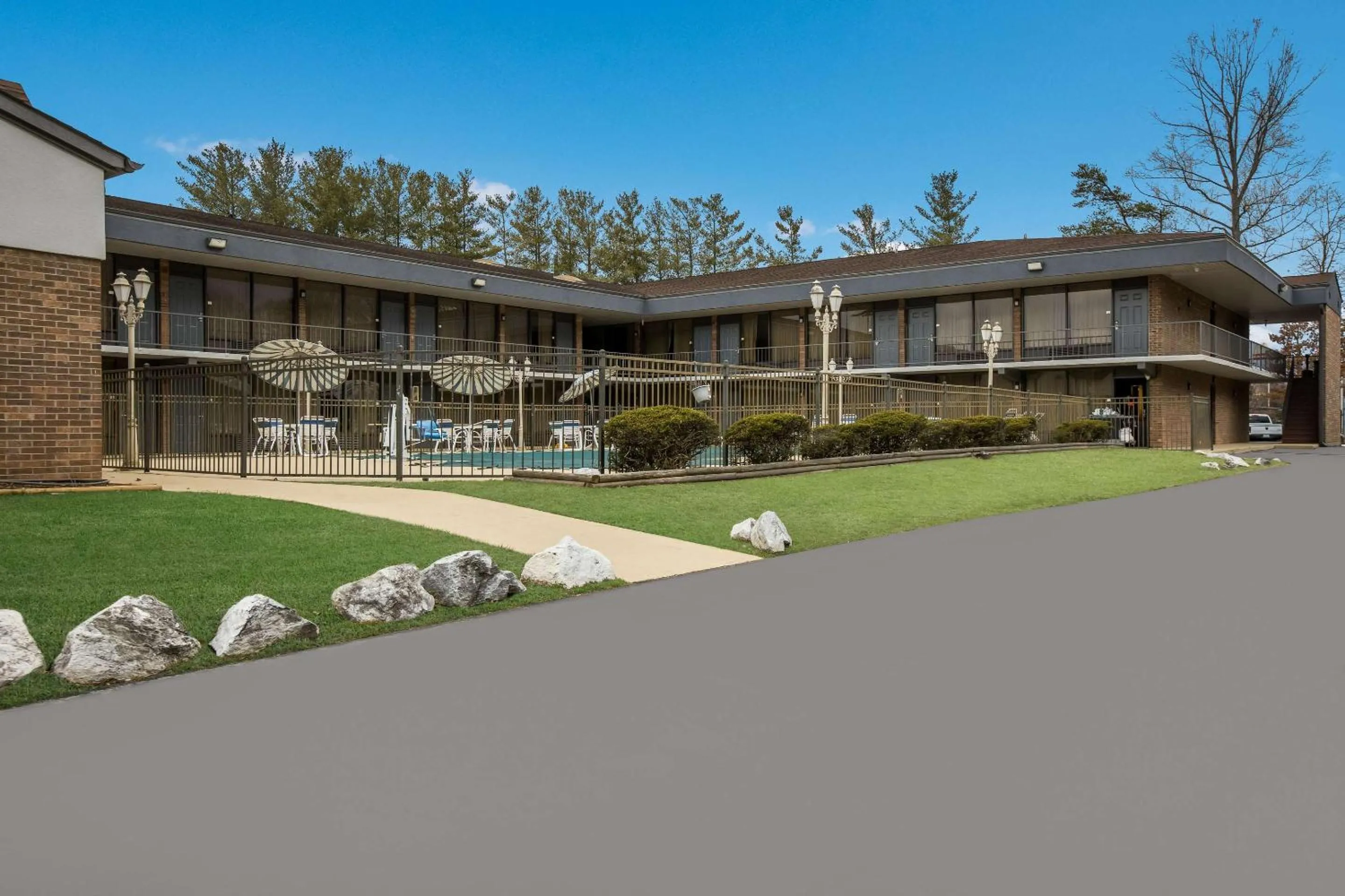 Property building in Quality Inn Asheville Airport