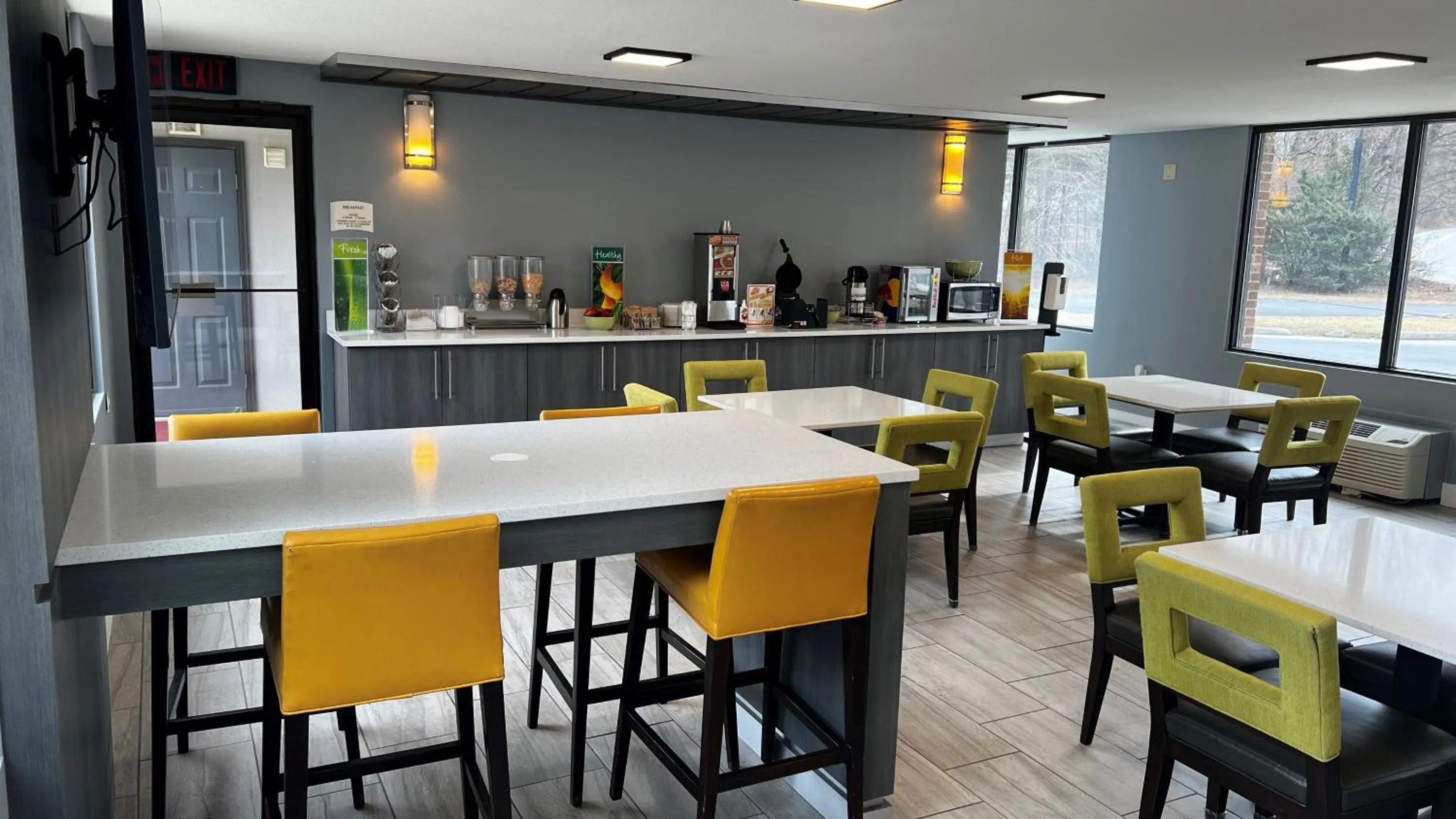 Lobby or reception in Quality Inn Asheville Airport