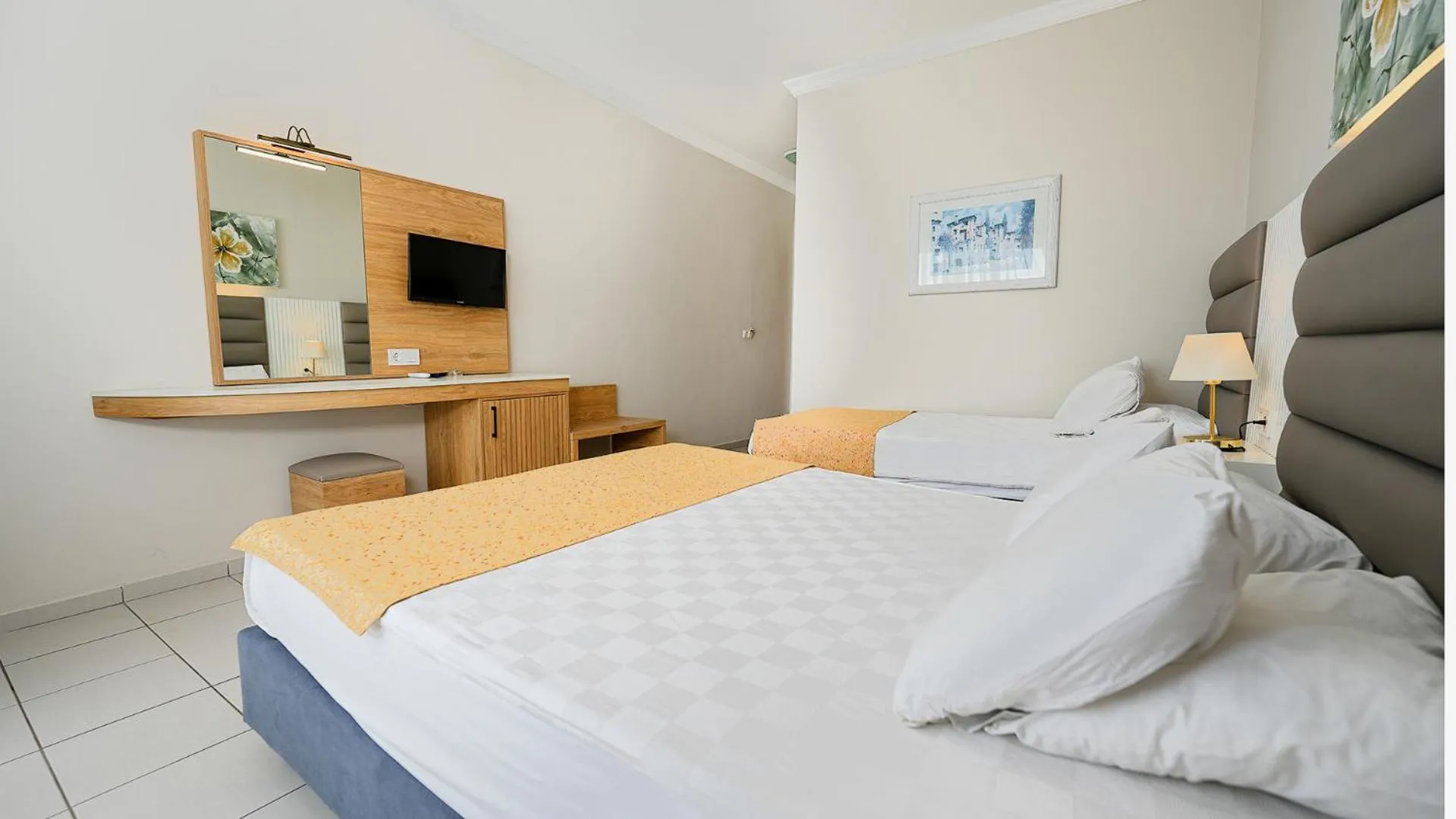 Bed in Side Beach Club