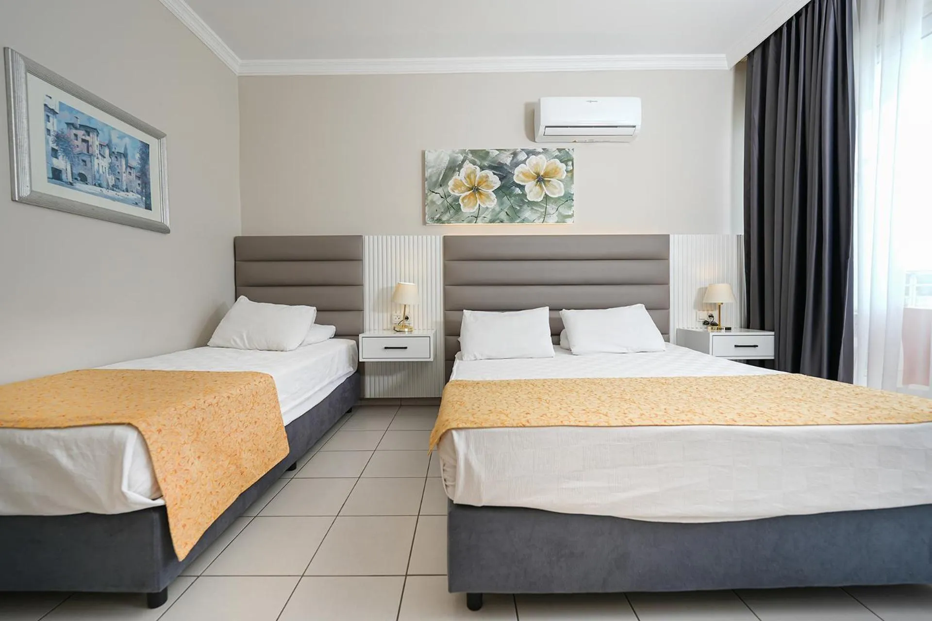 Bed in Side Beach Club