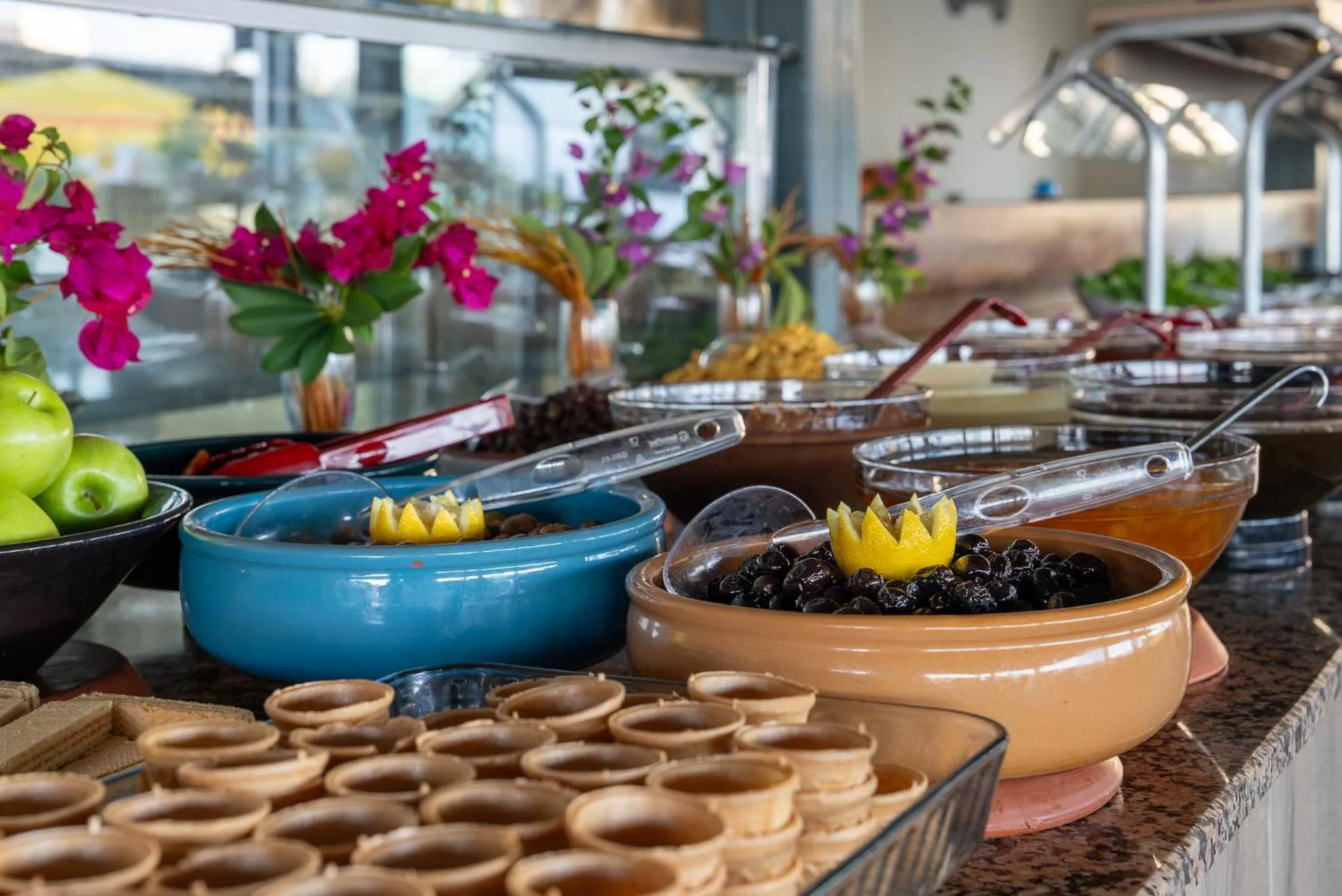 Food and drinks in Side Beach Club