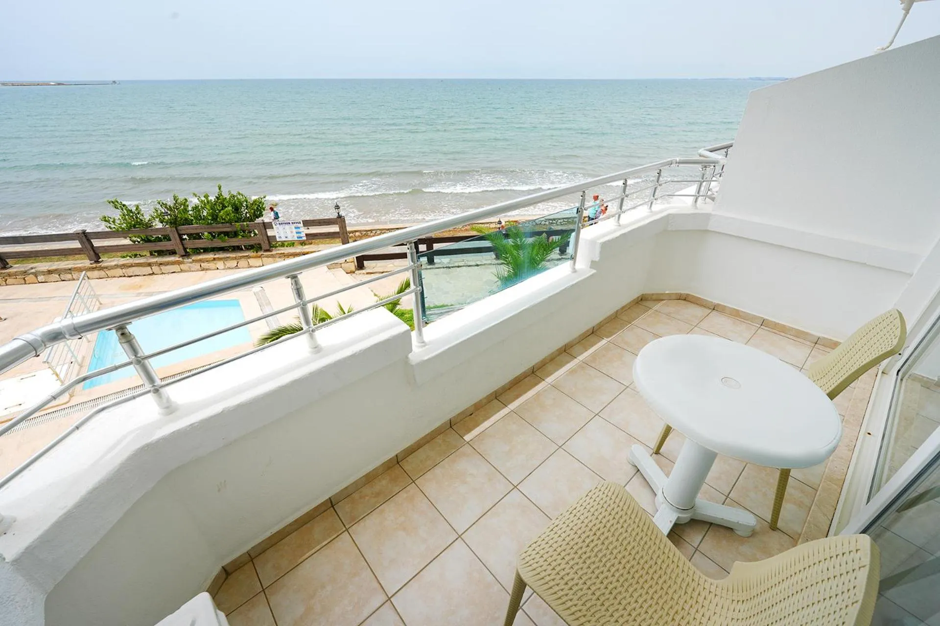 Bed in Side Beach Club