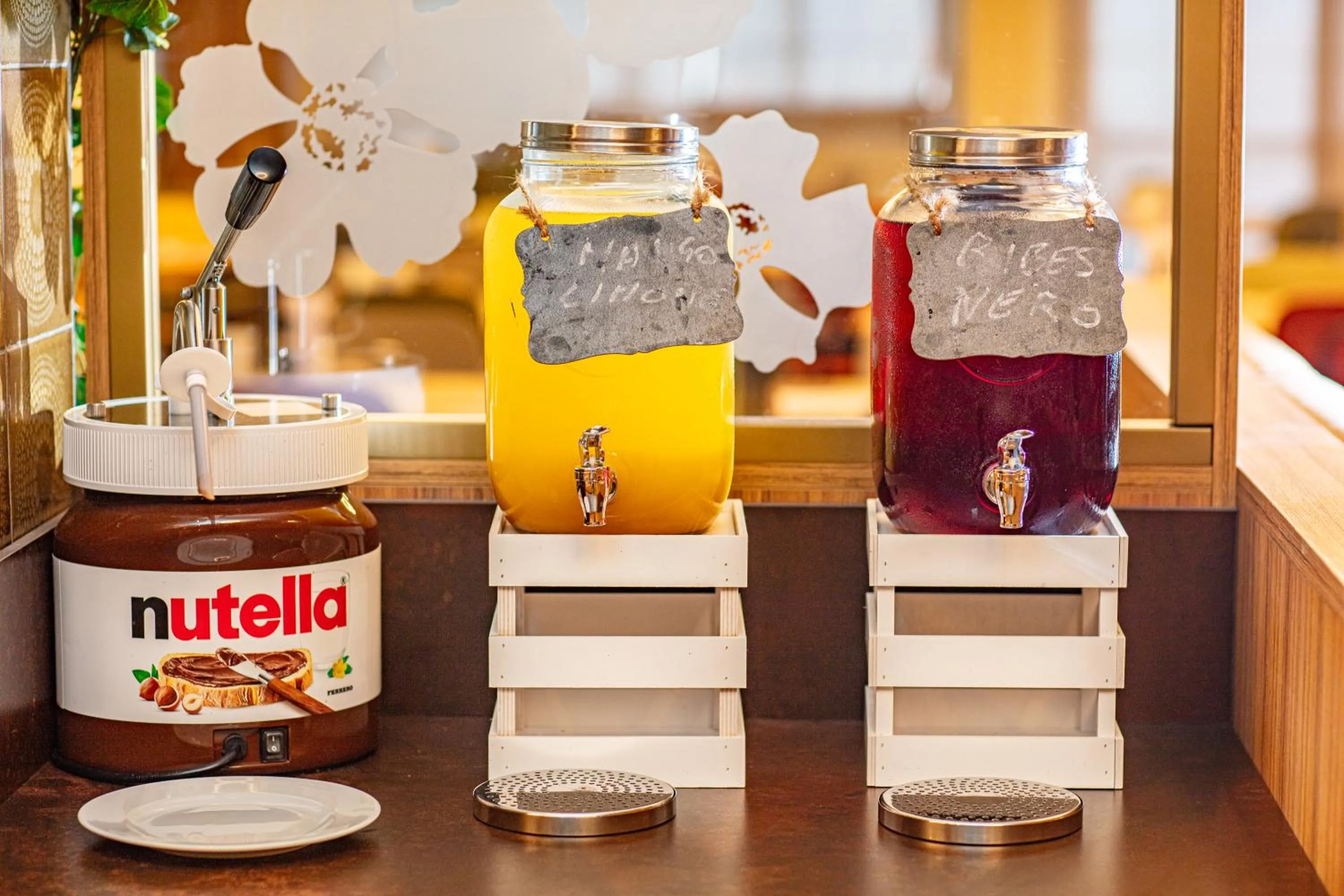 Restaurant/places to eat in Hotel Argentina