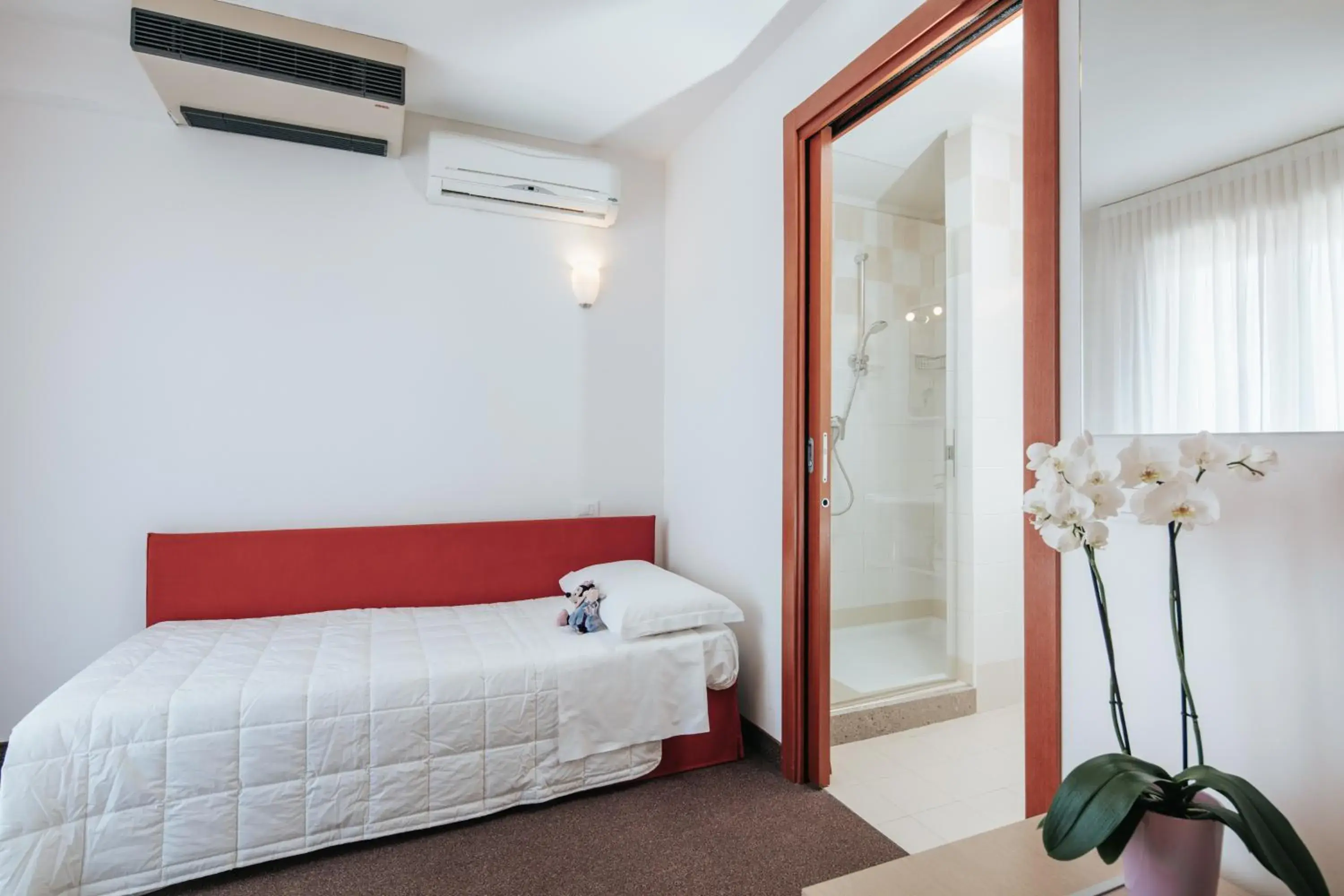 Bathroom in Hotel Argentina Bathroom in Hotel Argentina