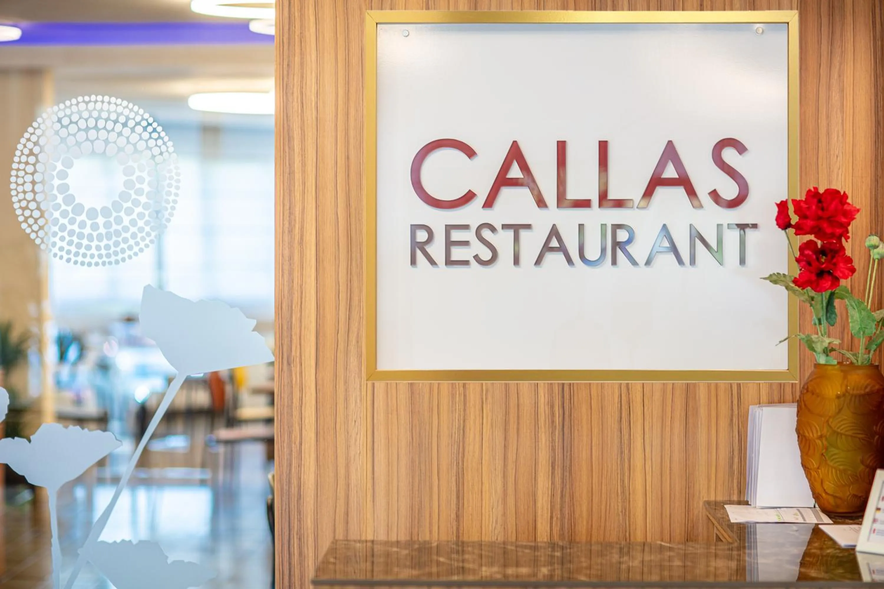 Restaurant/places to eat in Hotel Argentina