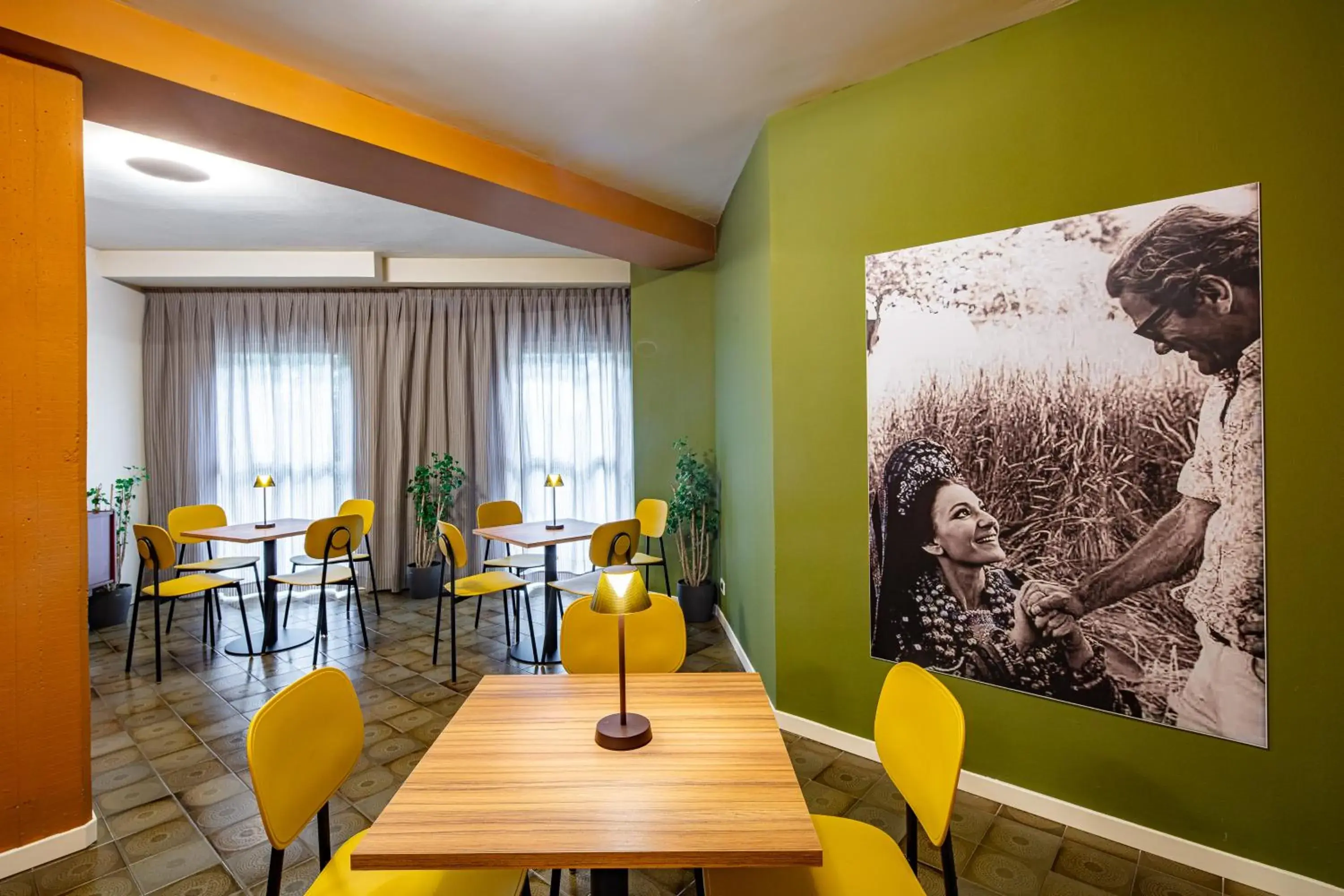 Restaurant/places to eat in Hotel Argentina Restaurant/places to eat in Hotel Argentina