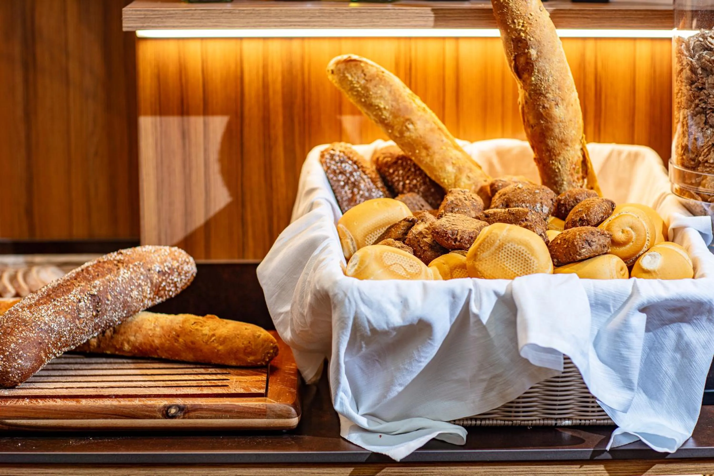 Restaurant/places to eat in Hotel Argentina