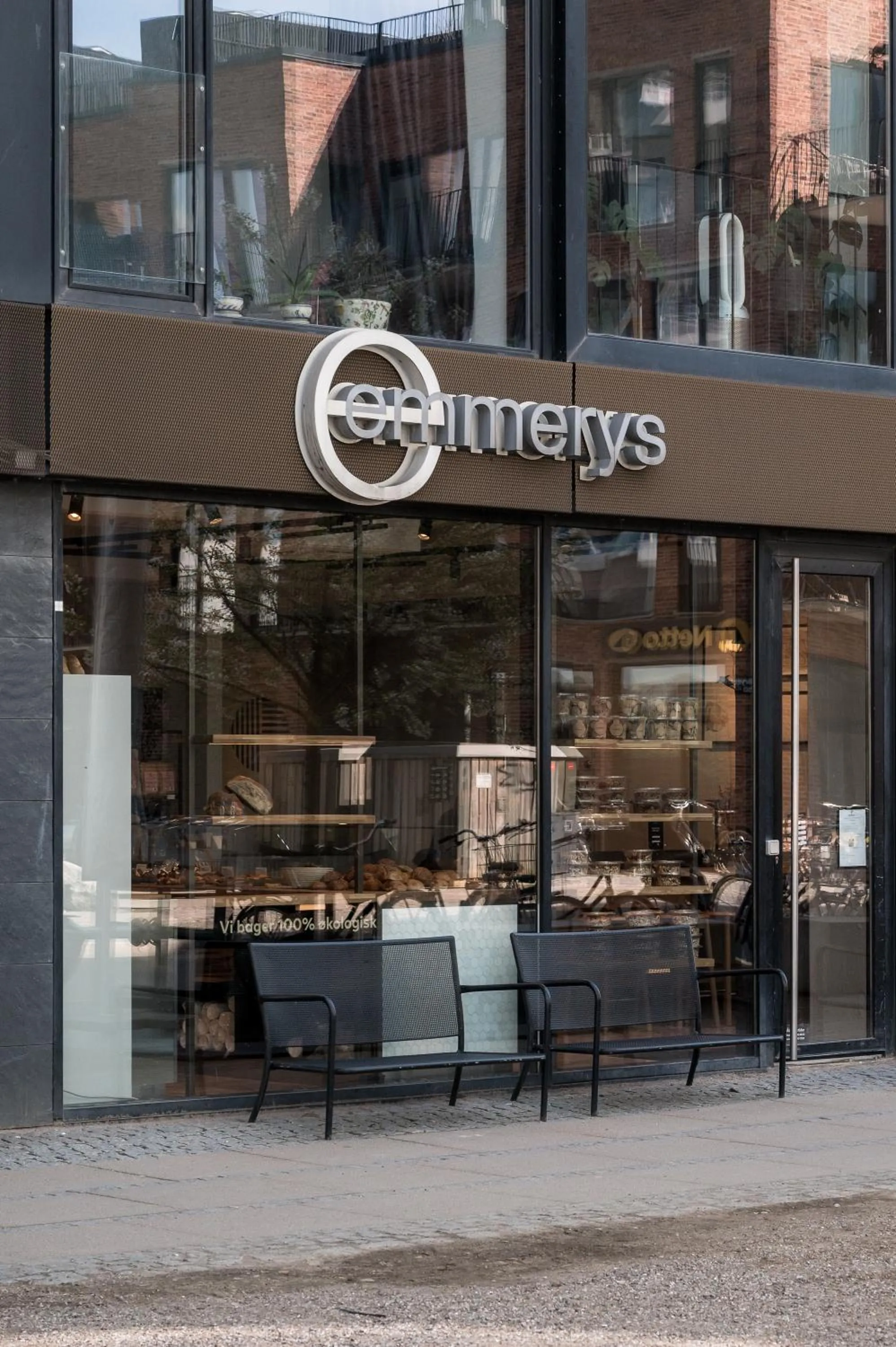 Restaurant/places to eat in The Pier Ateliers by Daniel&Jacob's