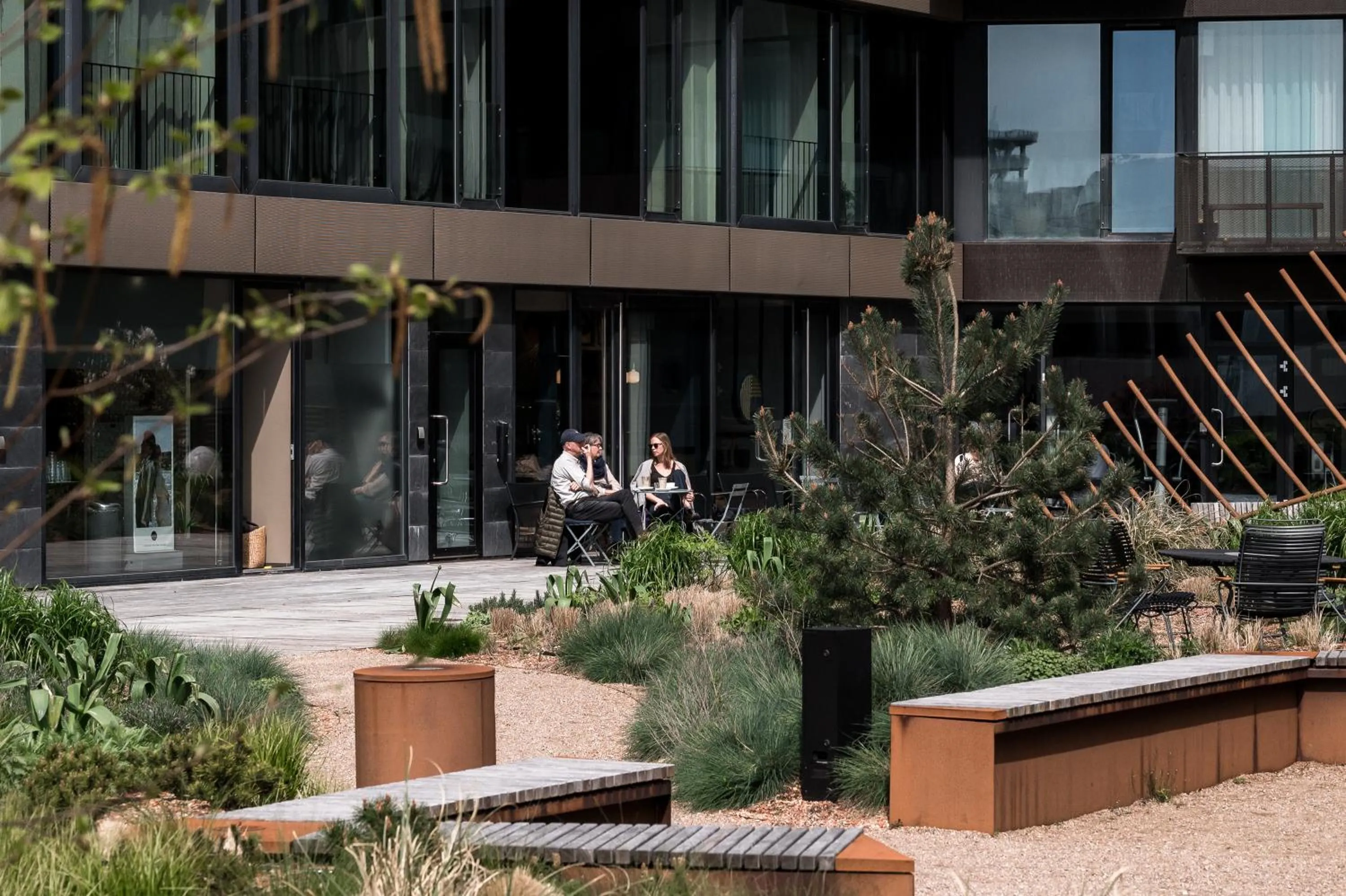 Garden in The Pier Ateliers by Daniel&Jacob's