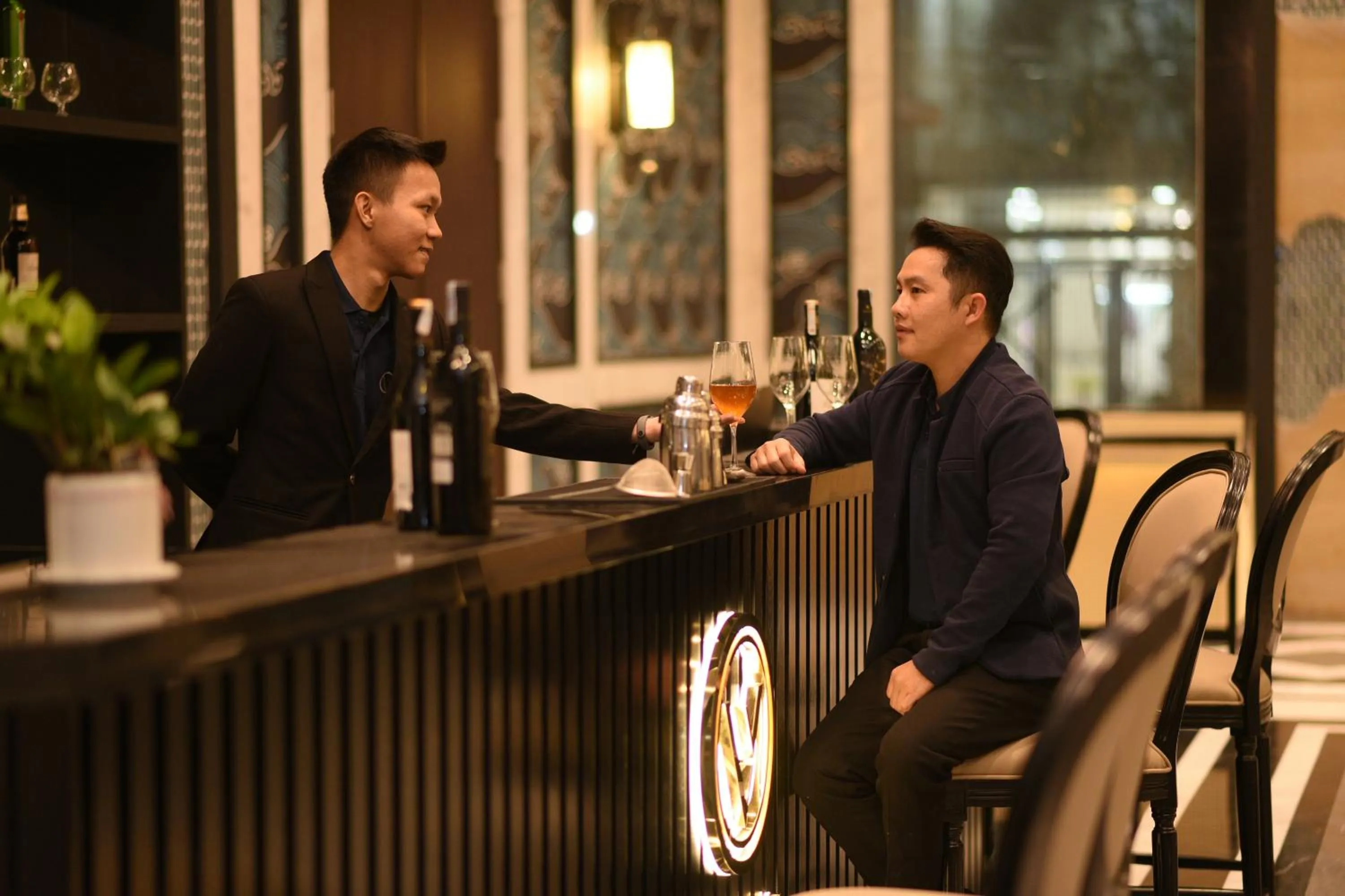 Lounge or bar in La Vela Hue Hotel