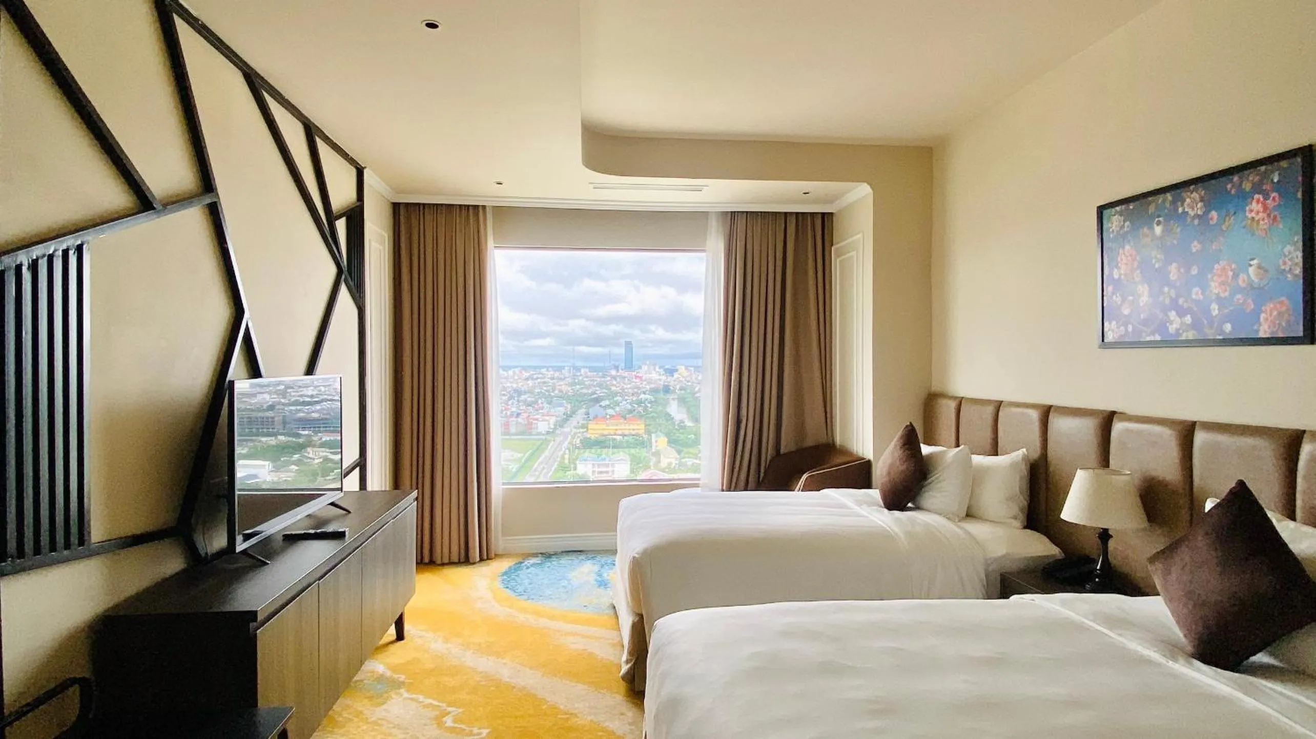 Bedroom, Bed in La Vela Hue Hotel