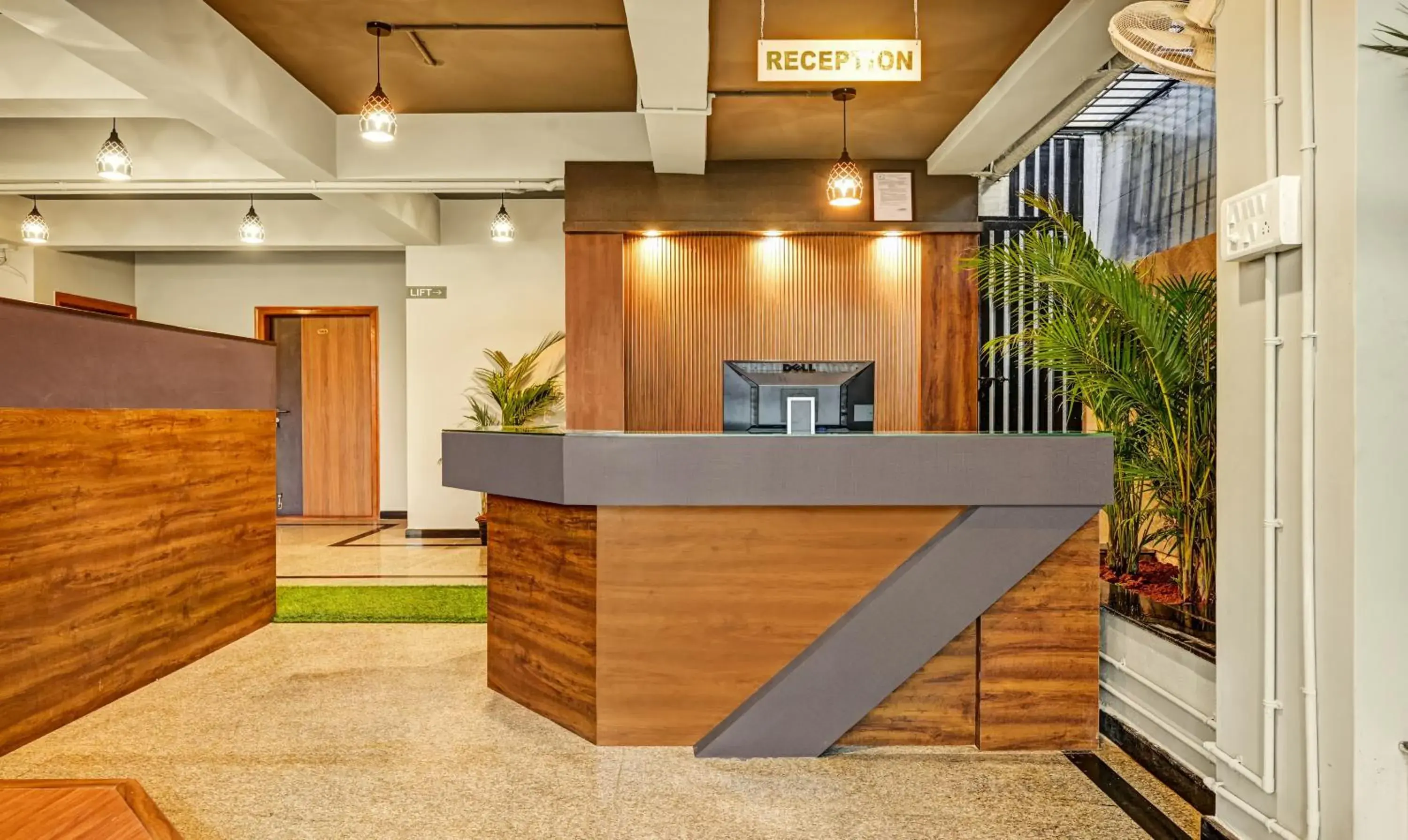 Lobby or reception in Treebo Worldtree Manyata Thanisandra Lobby or reception in Treebo Worldtree Manyata Thanisandra