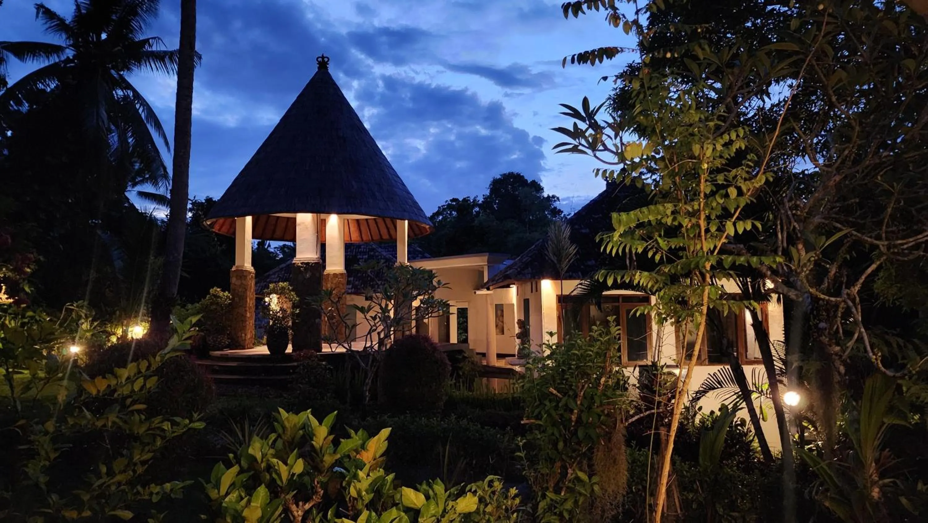 Balian Bliss Retreat Bungalow & Villas