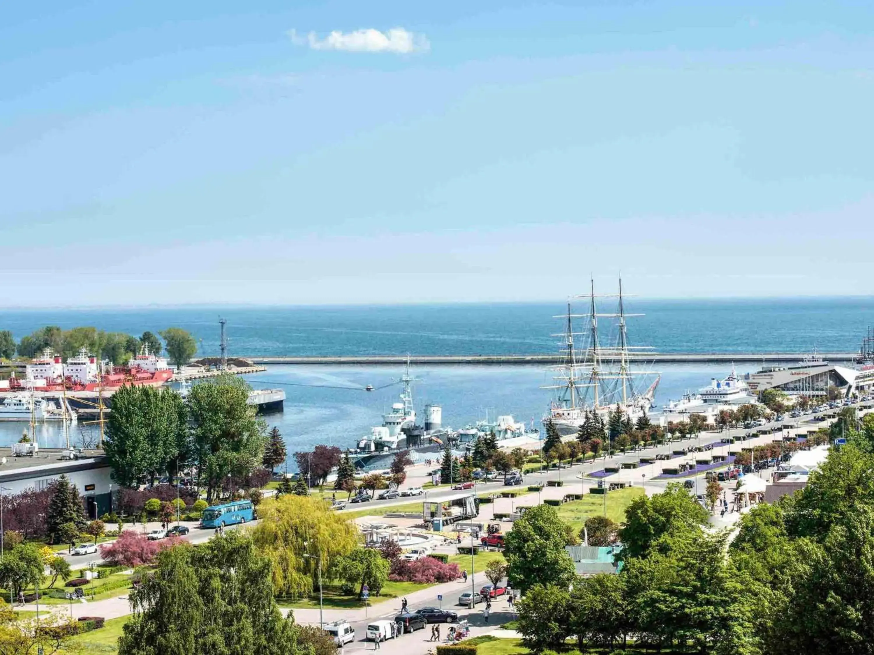 Executive Suite with Sea View in Mercure Gdynia Centrum Executive Suite with Sea View in Mercure Gdynia Centrum