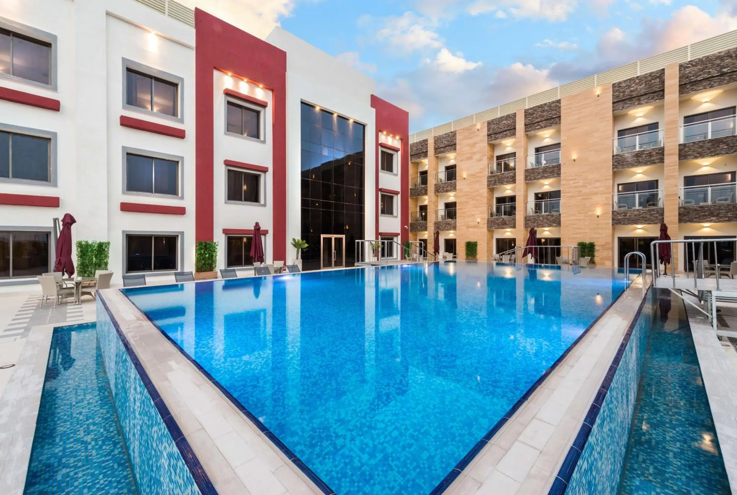 Pool view in Best Western Plus Al Qurayyat City Center Pool view in Best Western Plus Al Qurayyat City Center