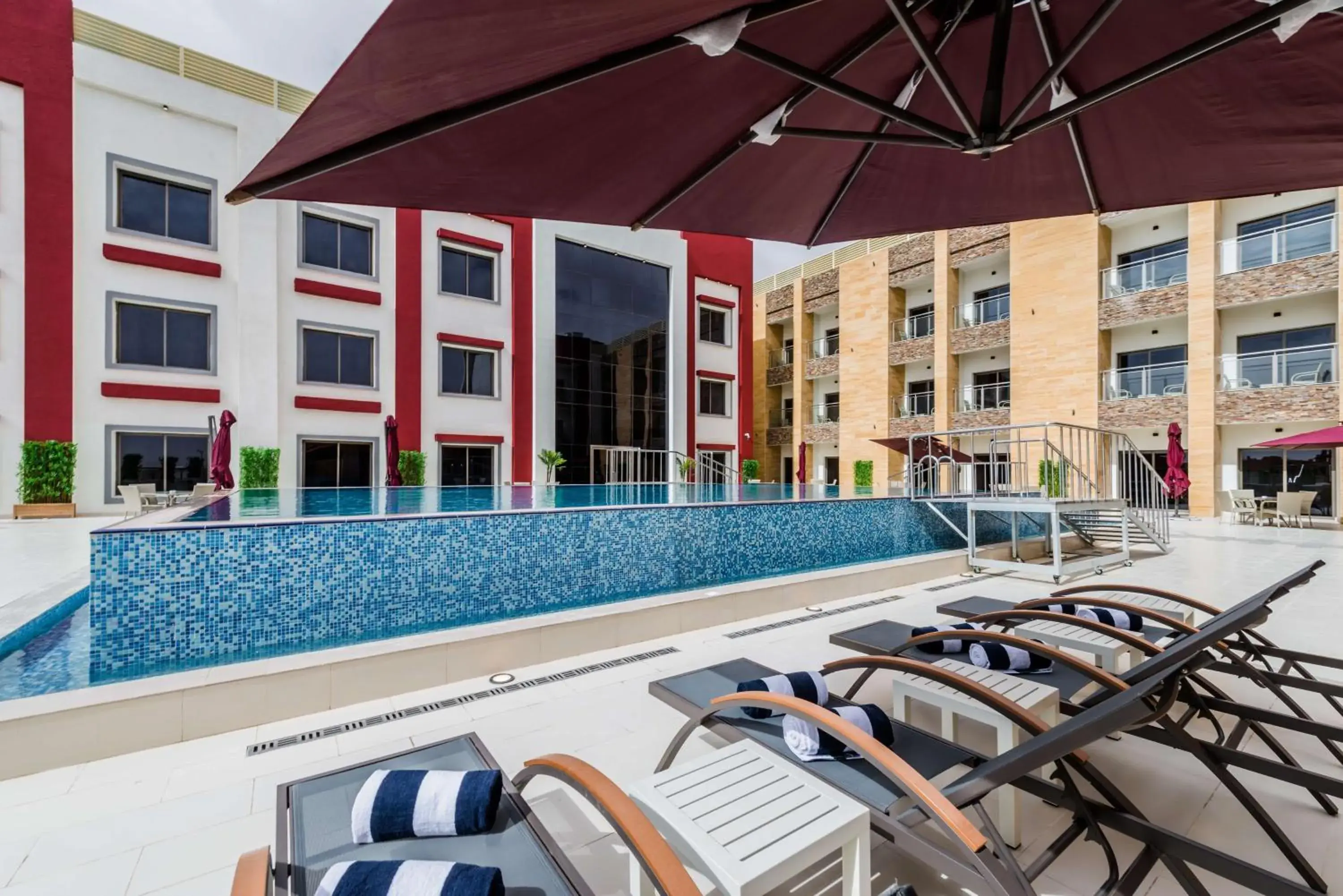 Pool view in Best Western Plus Al Qurayyat City Center Pool view in Best Western Plus Al Qurayyat City Center