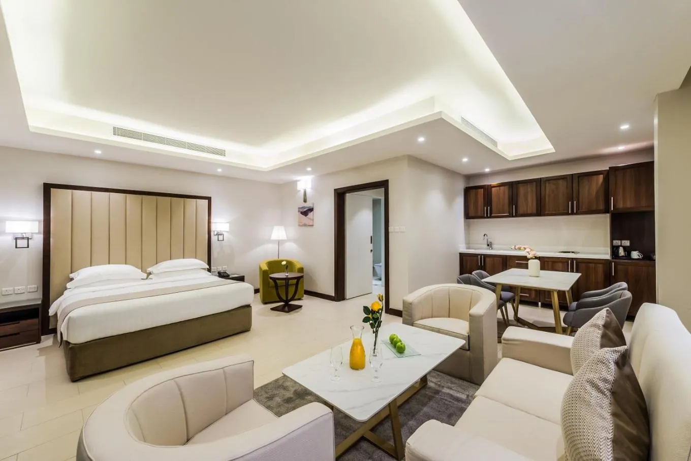 Photo of the whole room, Bed in Best Western Plus Al Qurayyat City Center