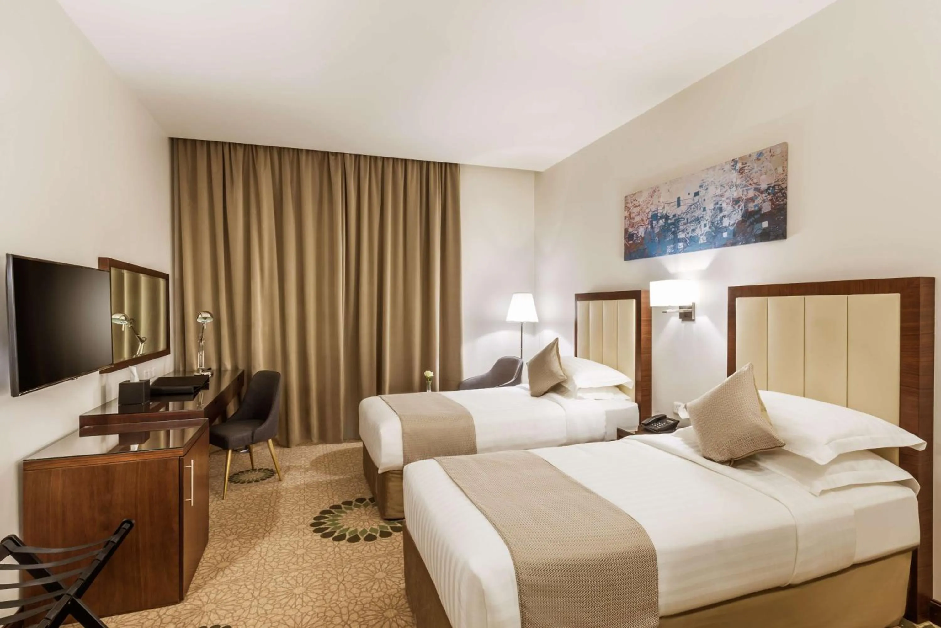 Bedroom, Bed in Best Western Plus Al Qurayyat City Center