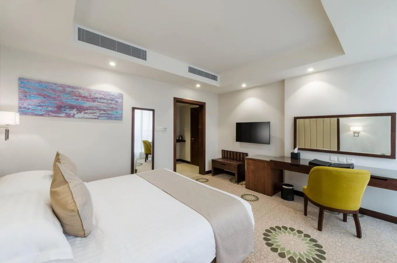 Bedroom, Bed in Best Western Plus Al Qurayyat City Center