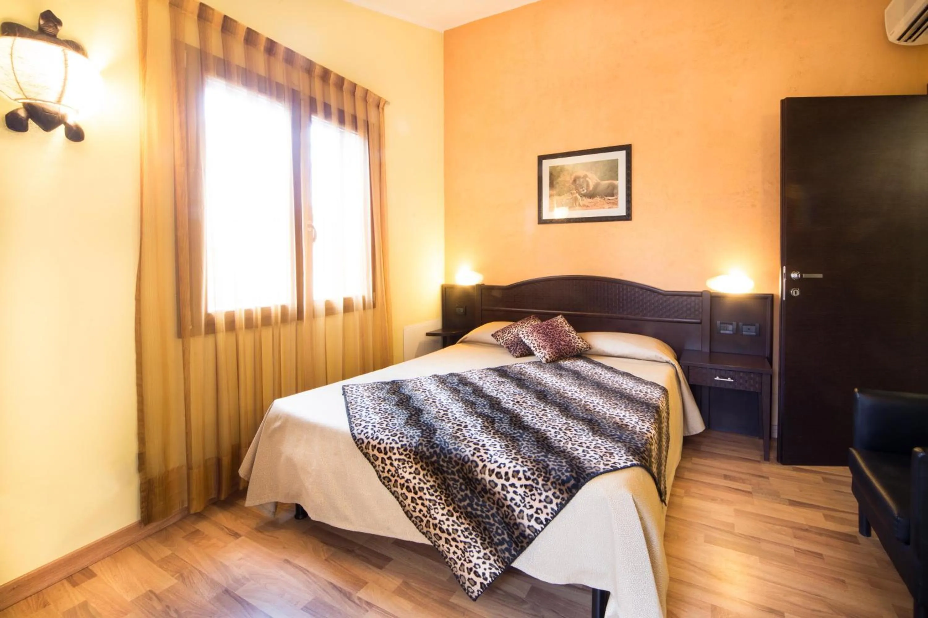 Bedroom, Bed in World Village Apartments