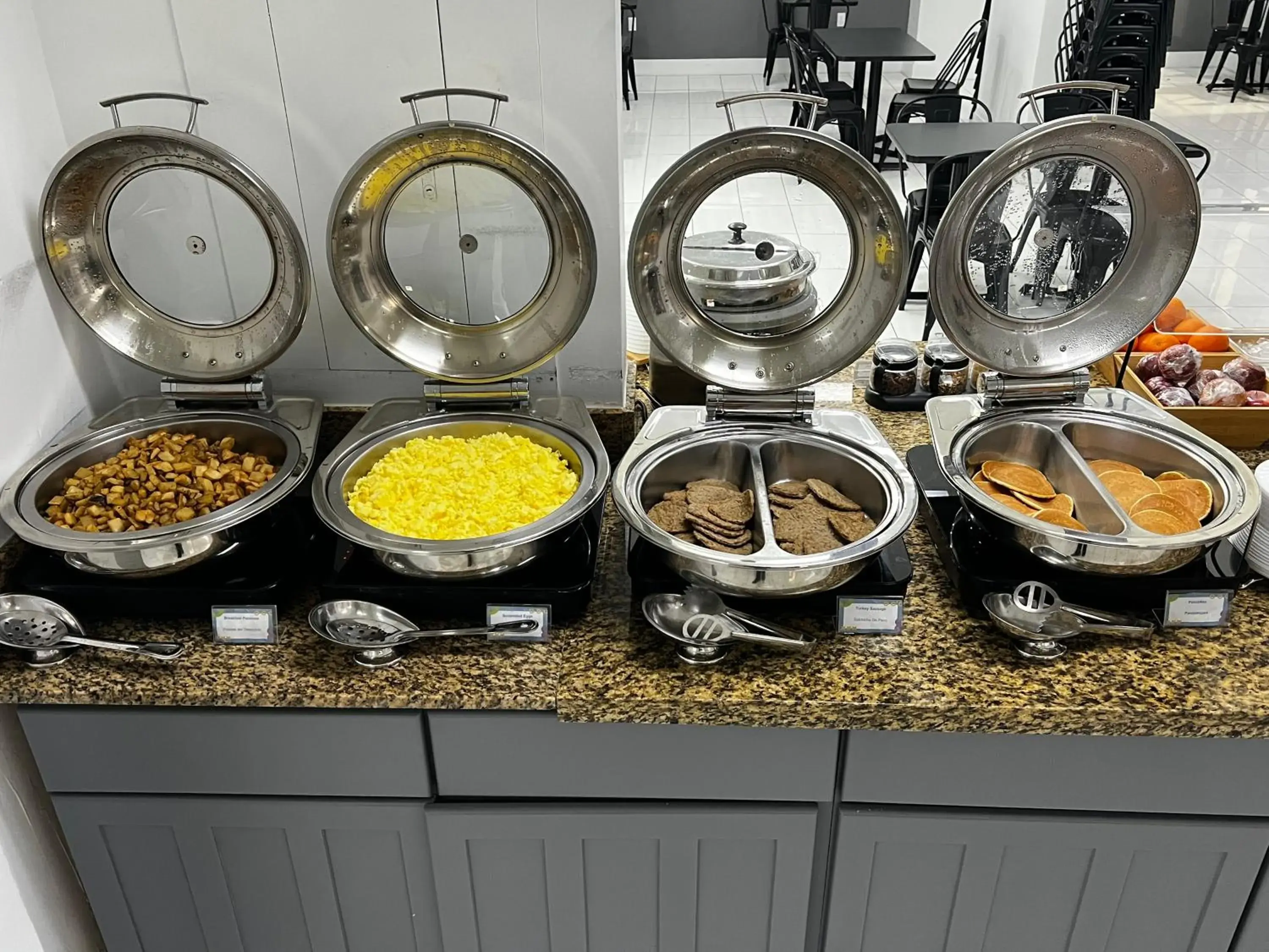 Breakfast in Baymont by Wyndham Jacksonville Airport Breakfast in Baymont by Wyndham Jacksonville Airport