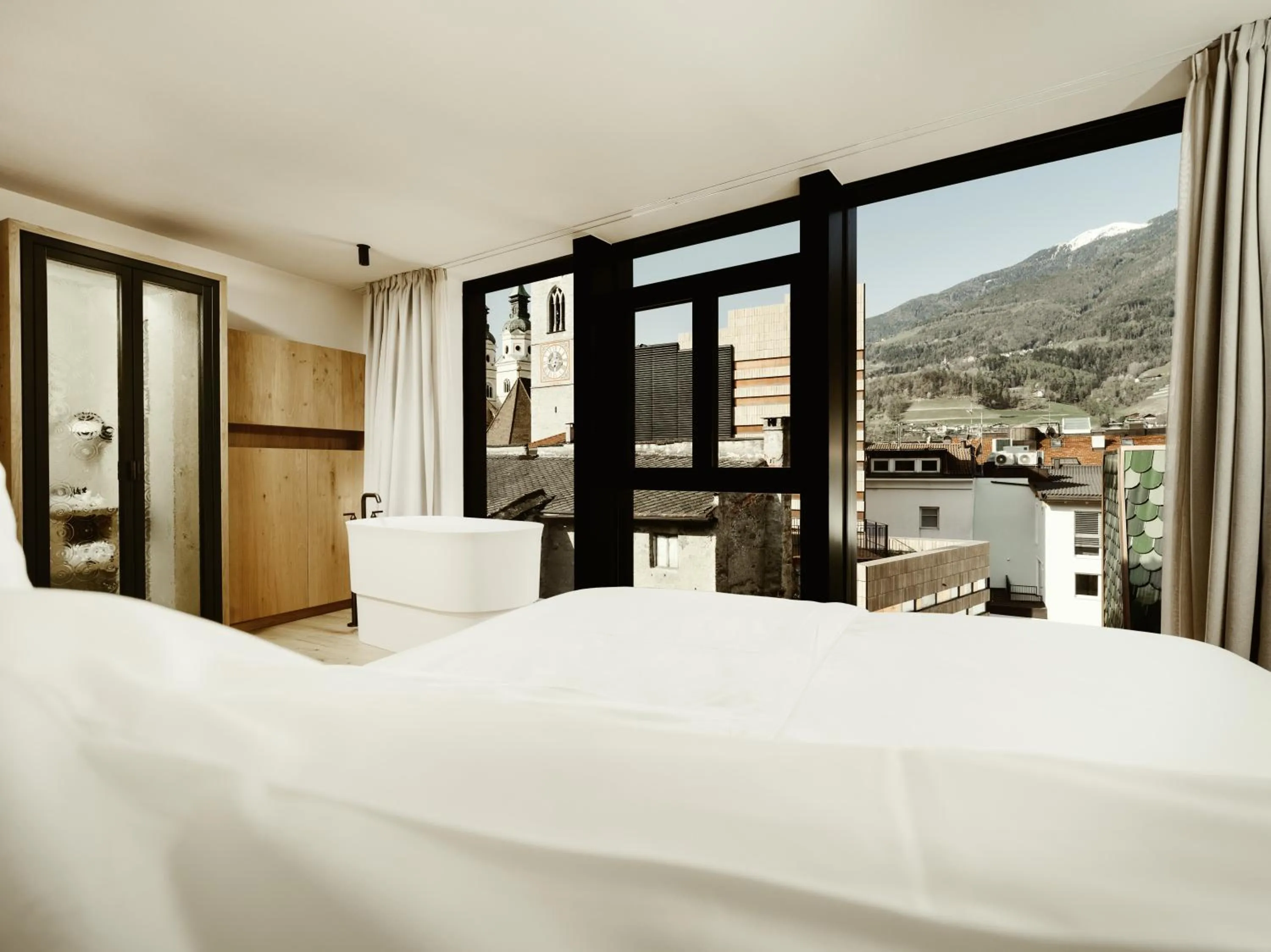 View (from property/room), Bed in ADLER Historic Guesthouse