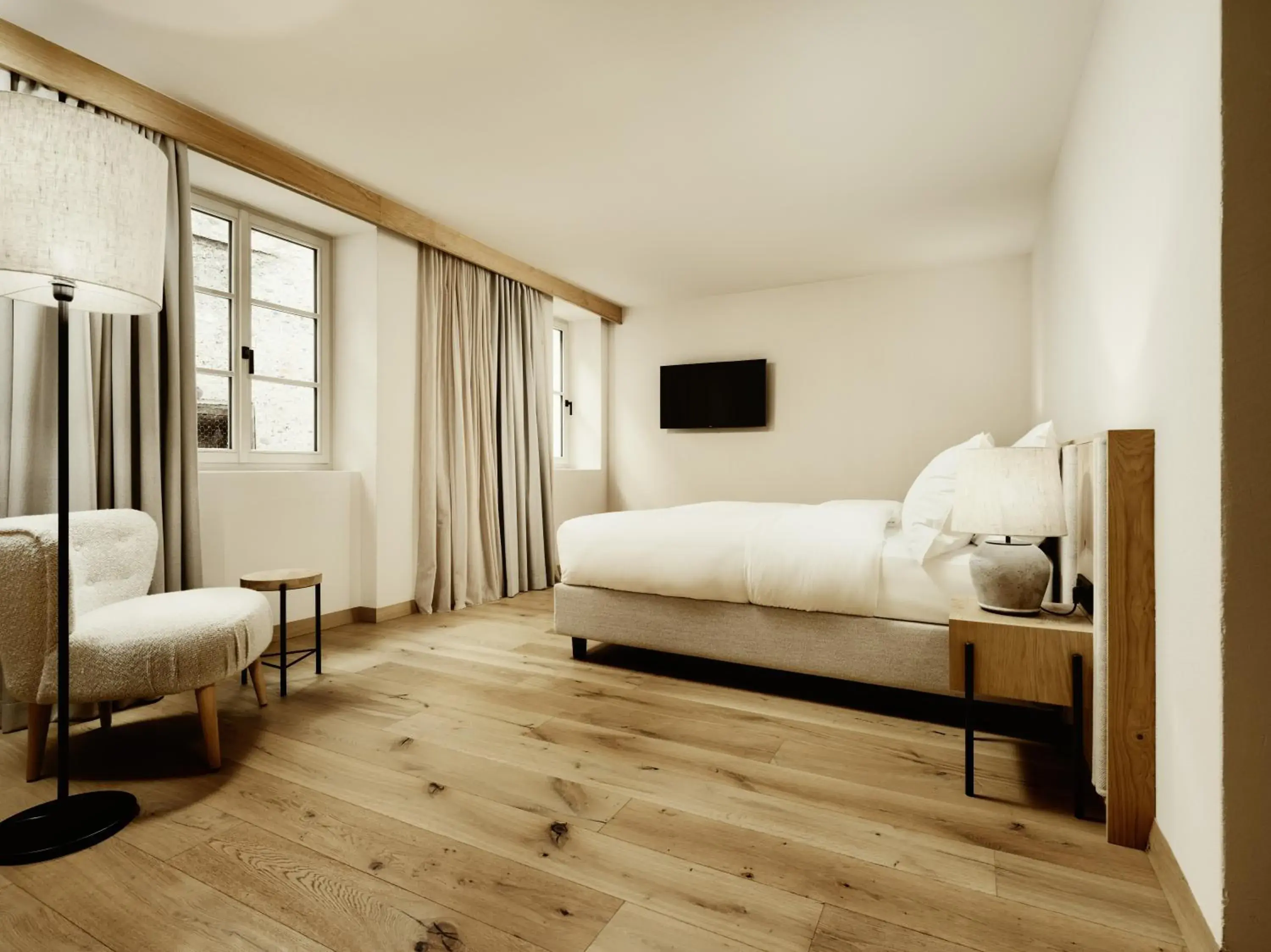 Classic Double Room in ADLER Historic Guesthouse Classic Double Room in ADLER Historic Guesthouse